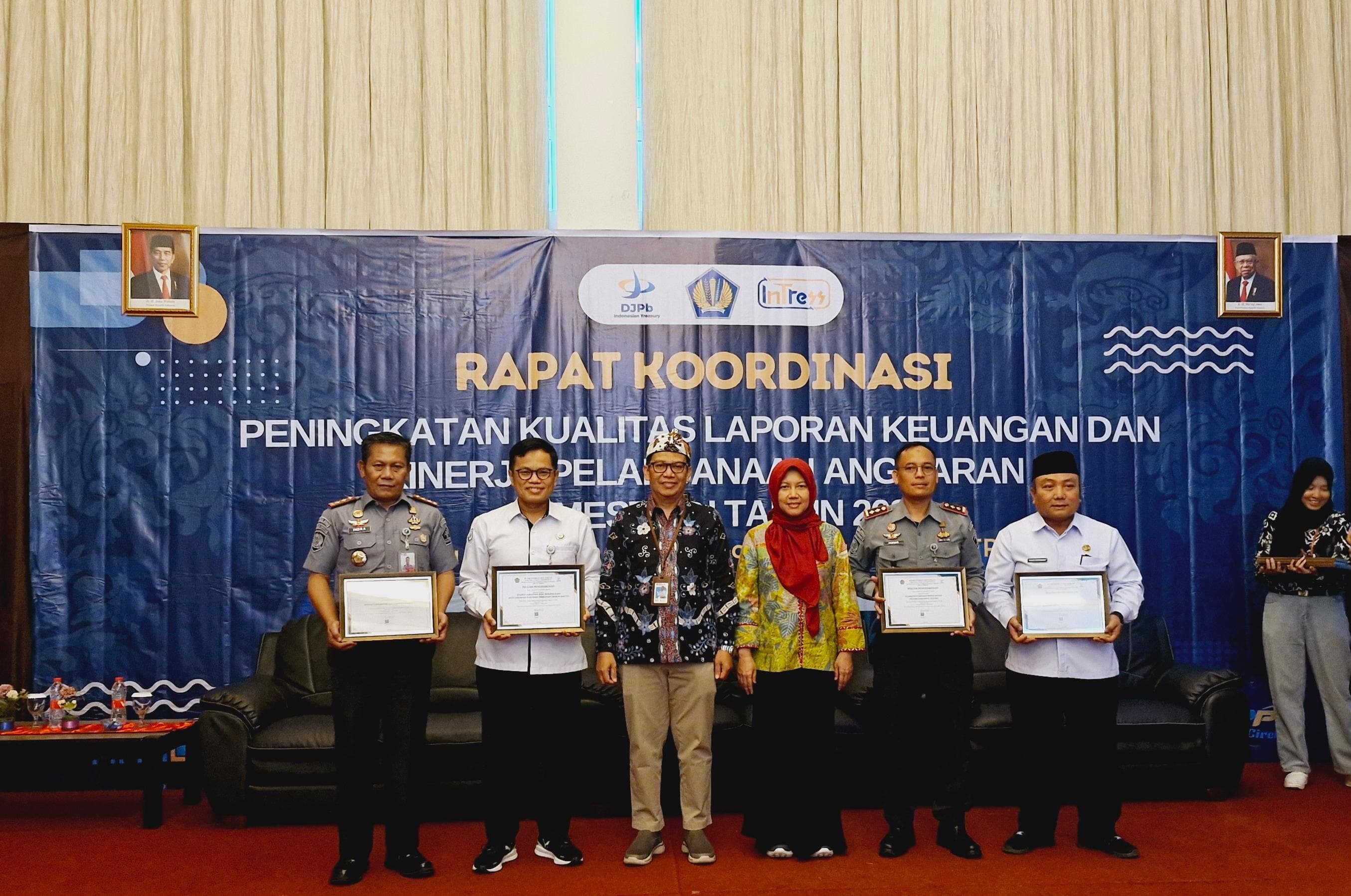 BPPMHKP Cirebon menerima penghargaan Penganugerahan KPPN Cirebon Awards dari KPPN Cirebon