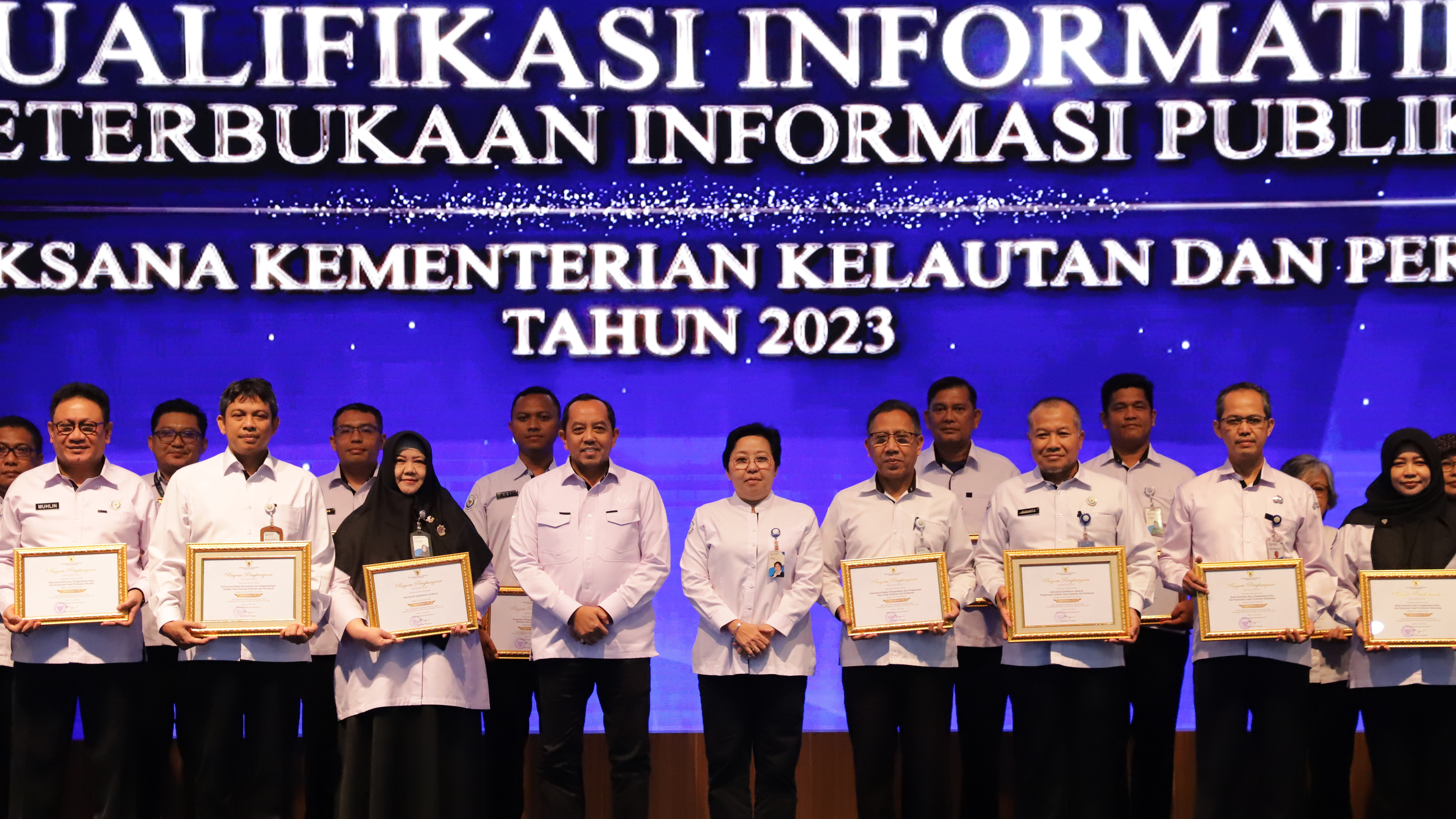 Itjen KKP Raih Penghargaan Unit Kerja Berpredikat Informatif