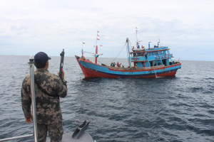 KKP Kembali Tertibkan 7 Kapal Yang Melanggar Daerah Penangkapan Ikan di Selat Makassar