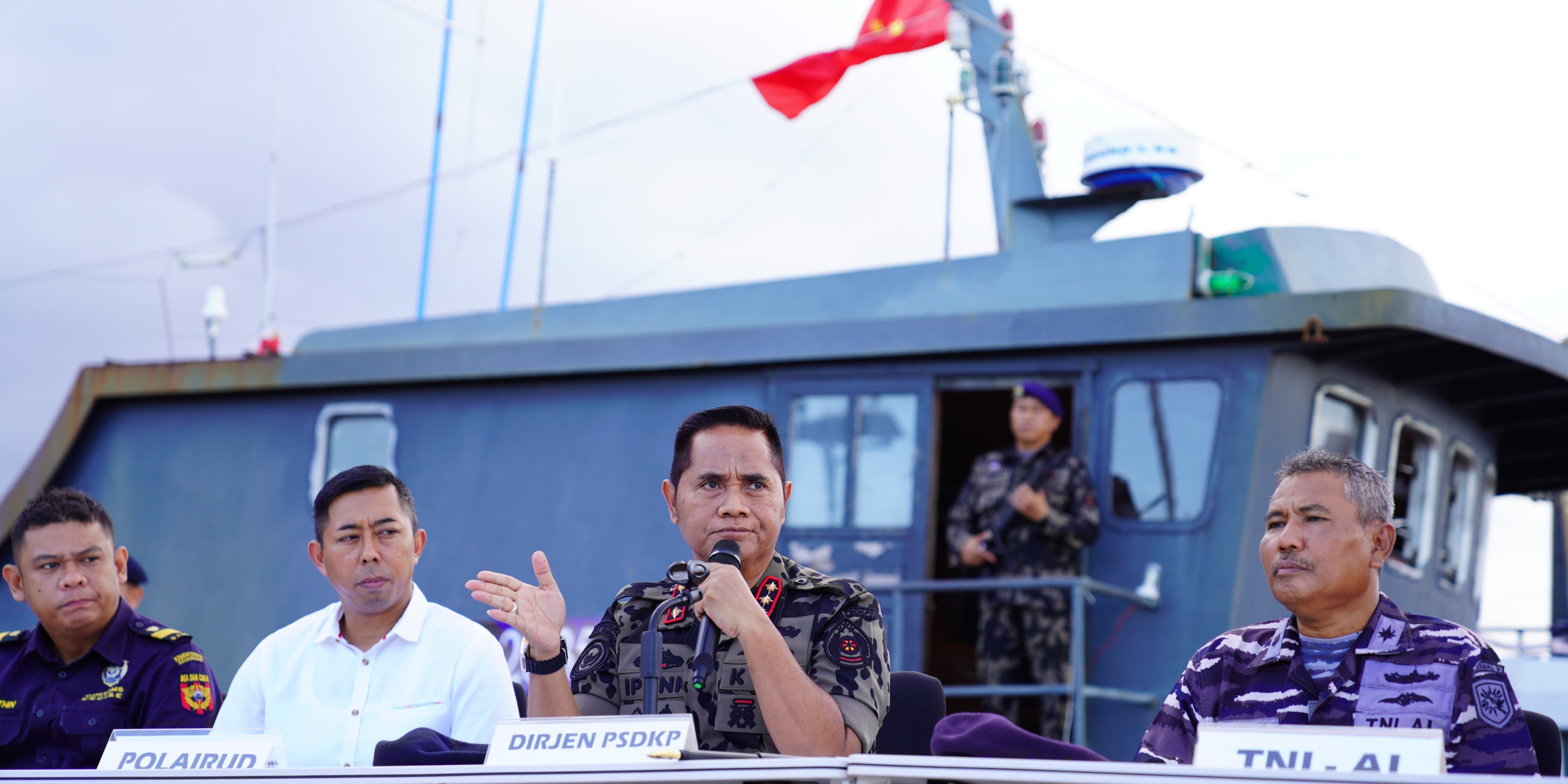 KKP Tangkap Kapal Ikan Asing Berbendera China