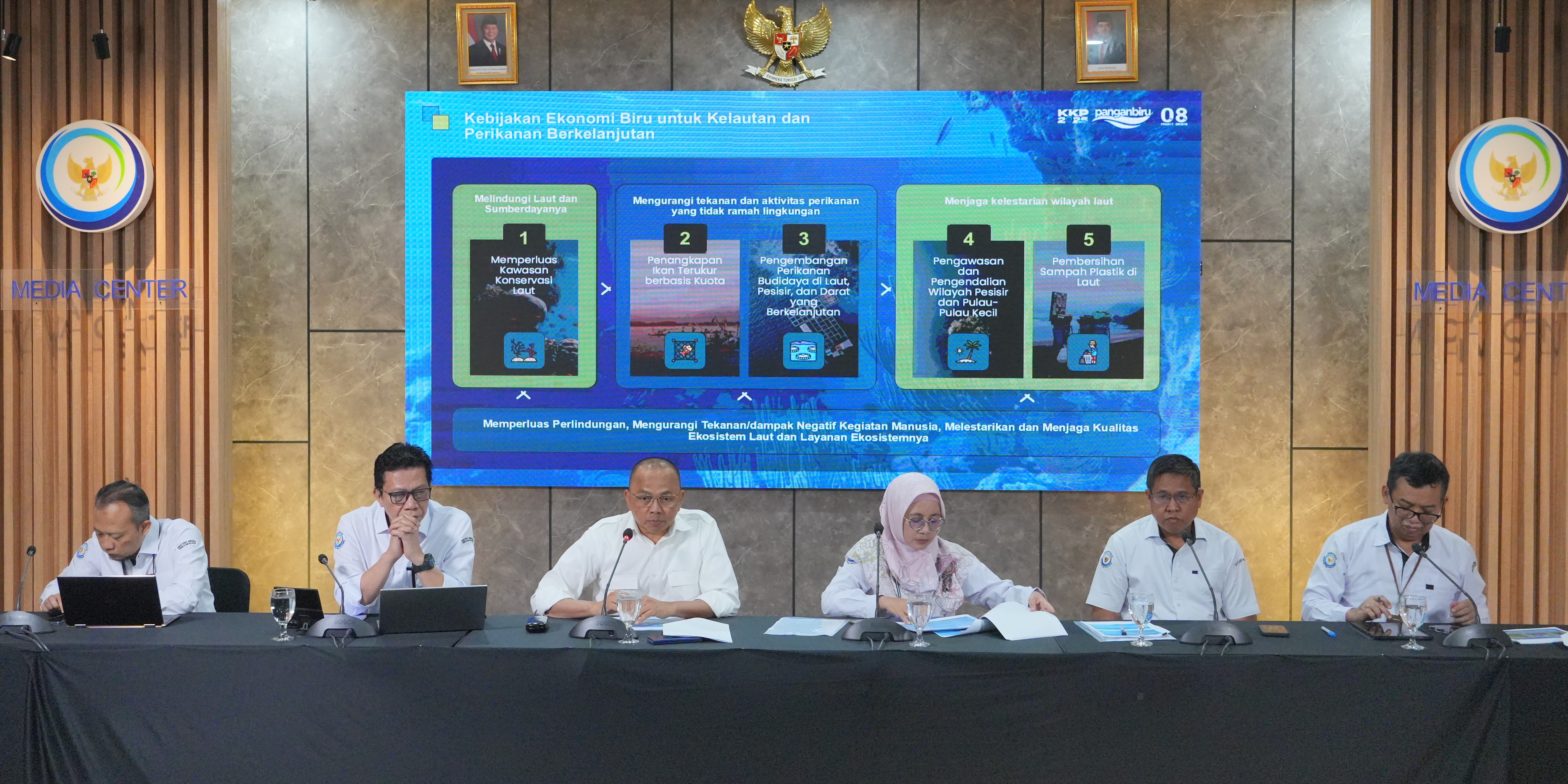 Konferensi Pers Capaian Kinerja Kelautan dan Perikanan - Direktorat Jenderal Pengelolaan Kelautan, Jakarta (30/12).