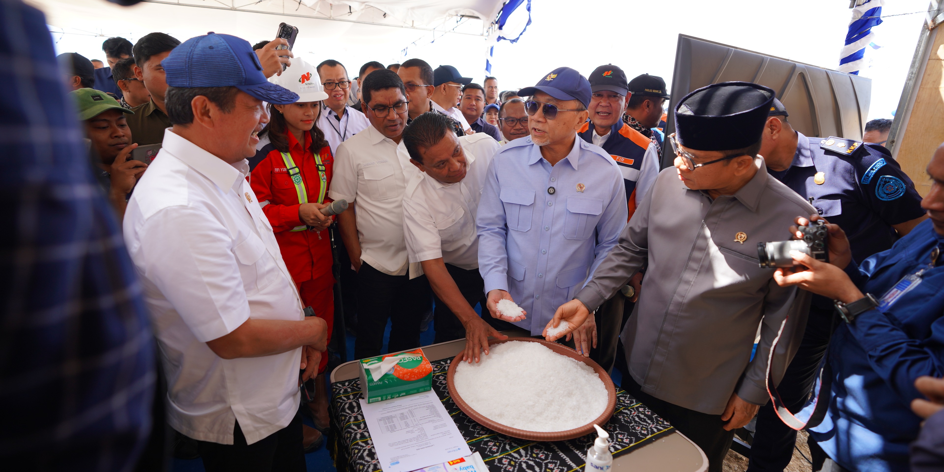 Menko Pangan Tinjau K-SIGN Rote Ndao, Percepat Swasembada Garam Nasional dan Dorong Ekonomi Masyarakat Pesisir
