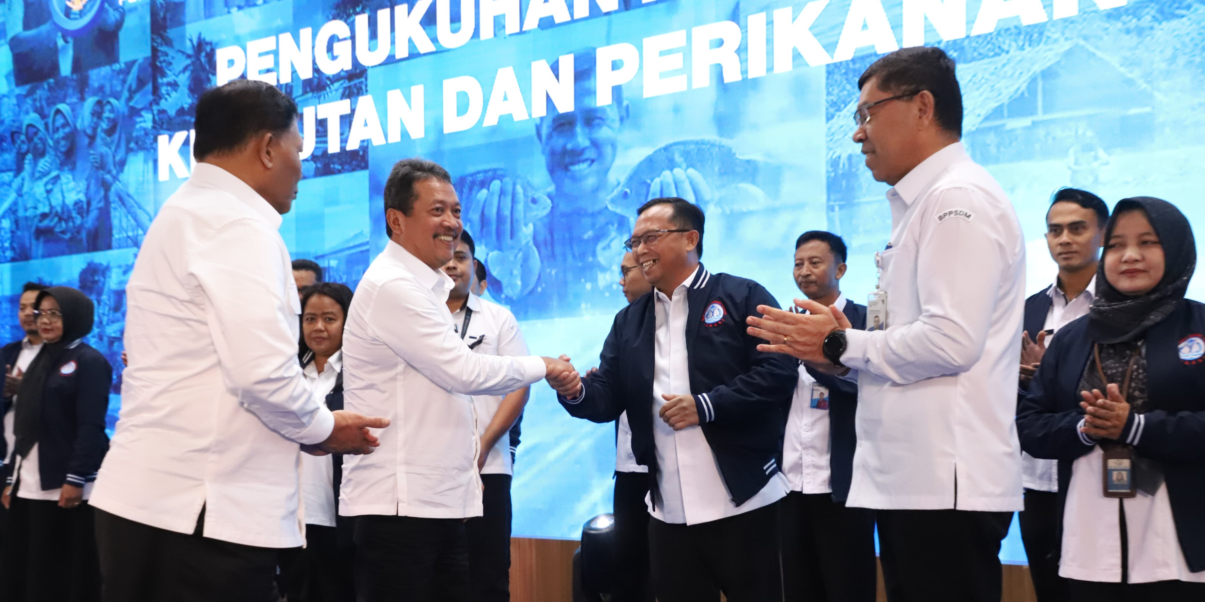 Menteri Trenggono Dorong Penyuluh Berinovasi Dukung Swasembada Pangan