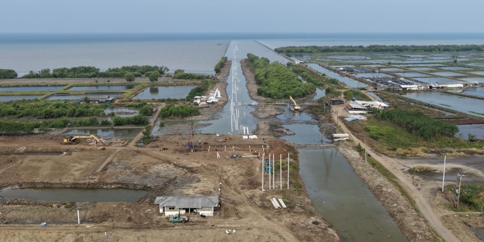 Progres Penyambungan Pipa Intake Air Laut BINS Karawang Per 21 Oktober 2025