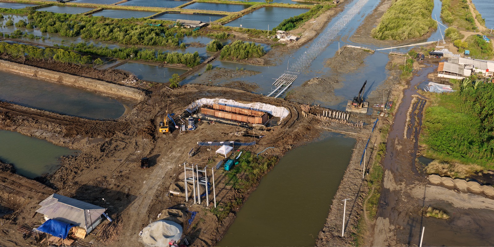 Progres Penyambungan Pipa Intake Air Laut BINS Karawang Per 7 November 2025