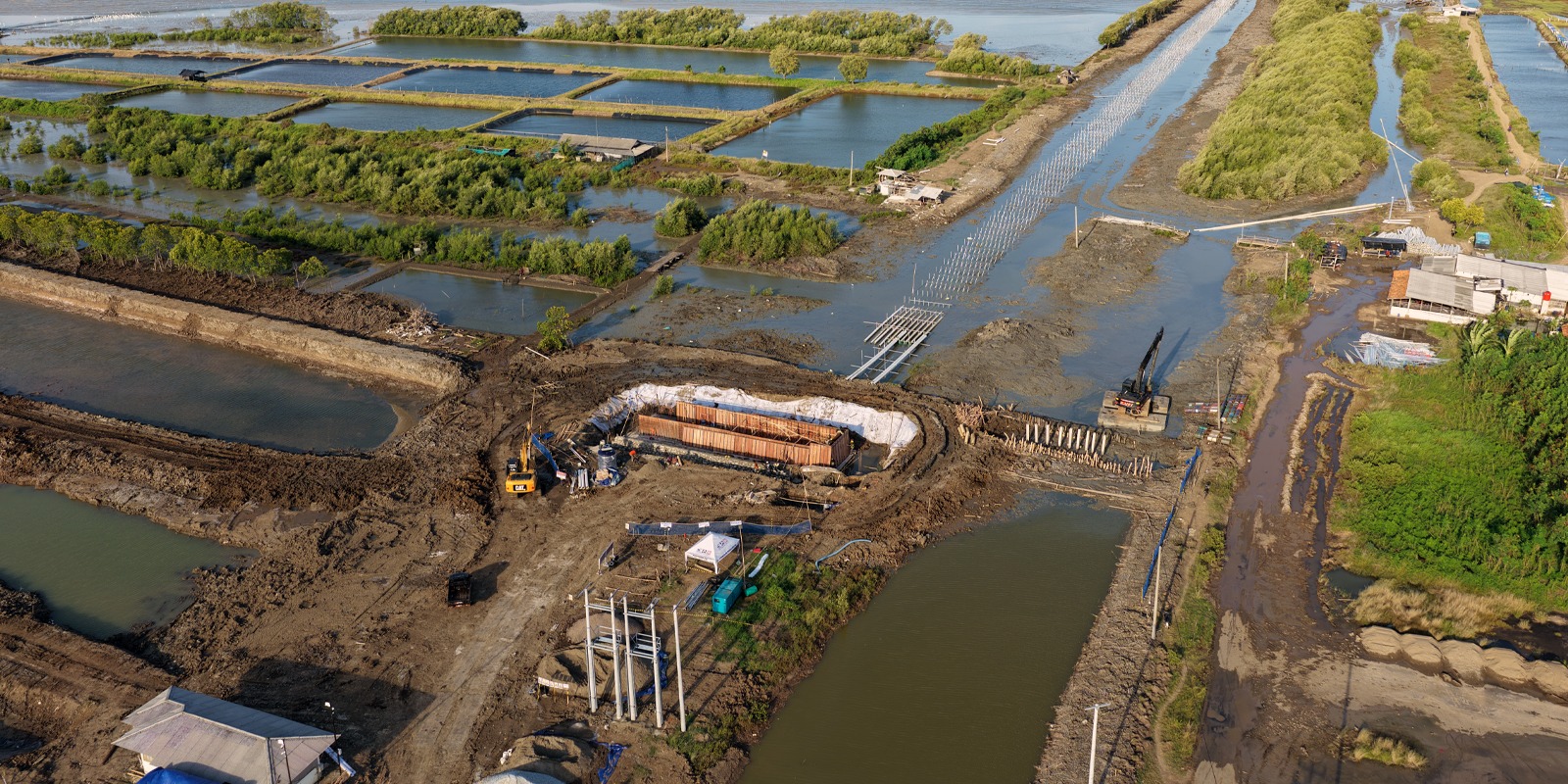 Progres Penyambungan Pipa Intake Air Laut BINS Karawang Per 7 November 2025