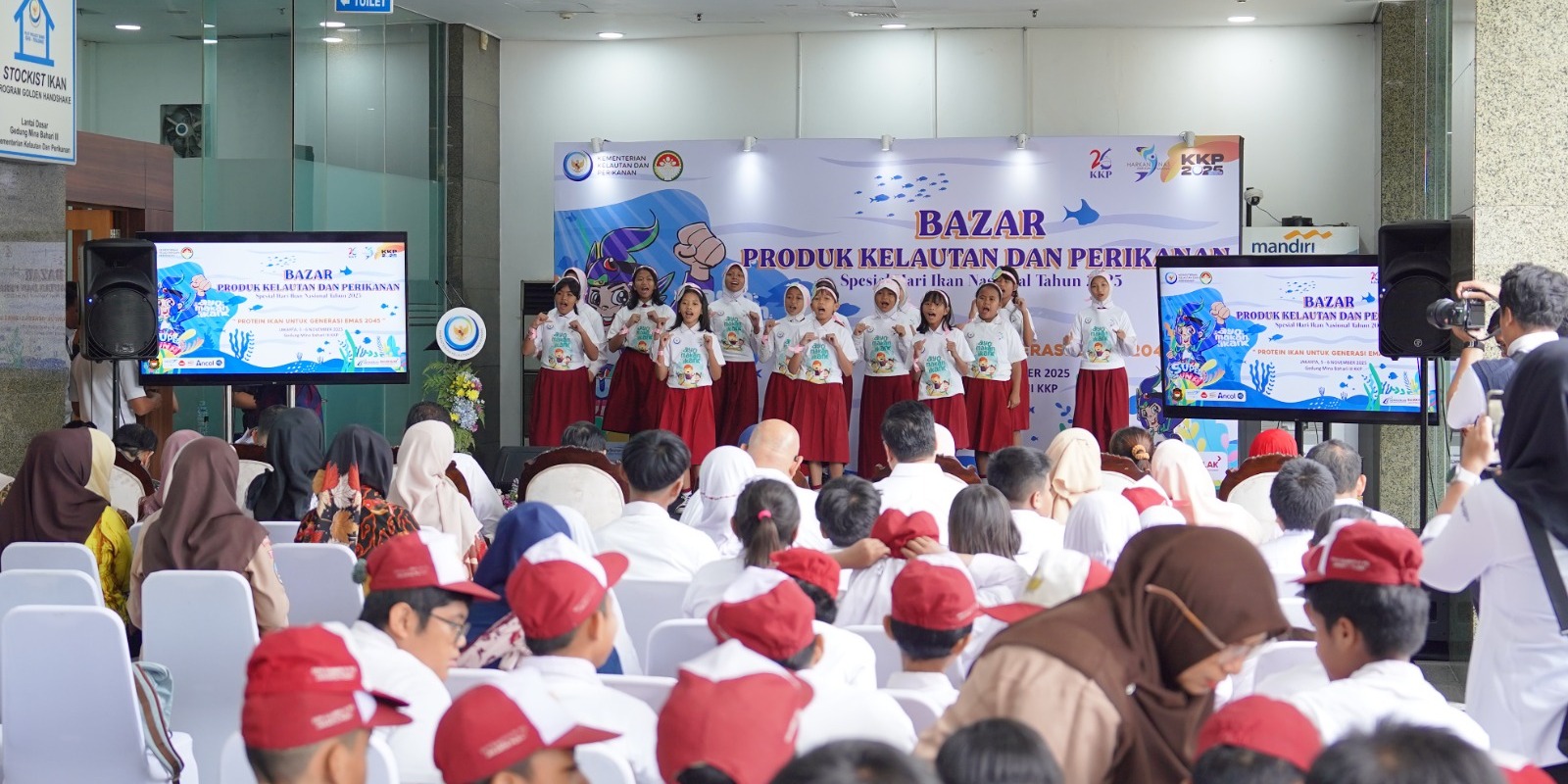 Sambut Harkannas, KKP Ajak Masyarakat Terapkan Gaya Hidup Sehat dengan Makan Ikan