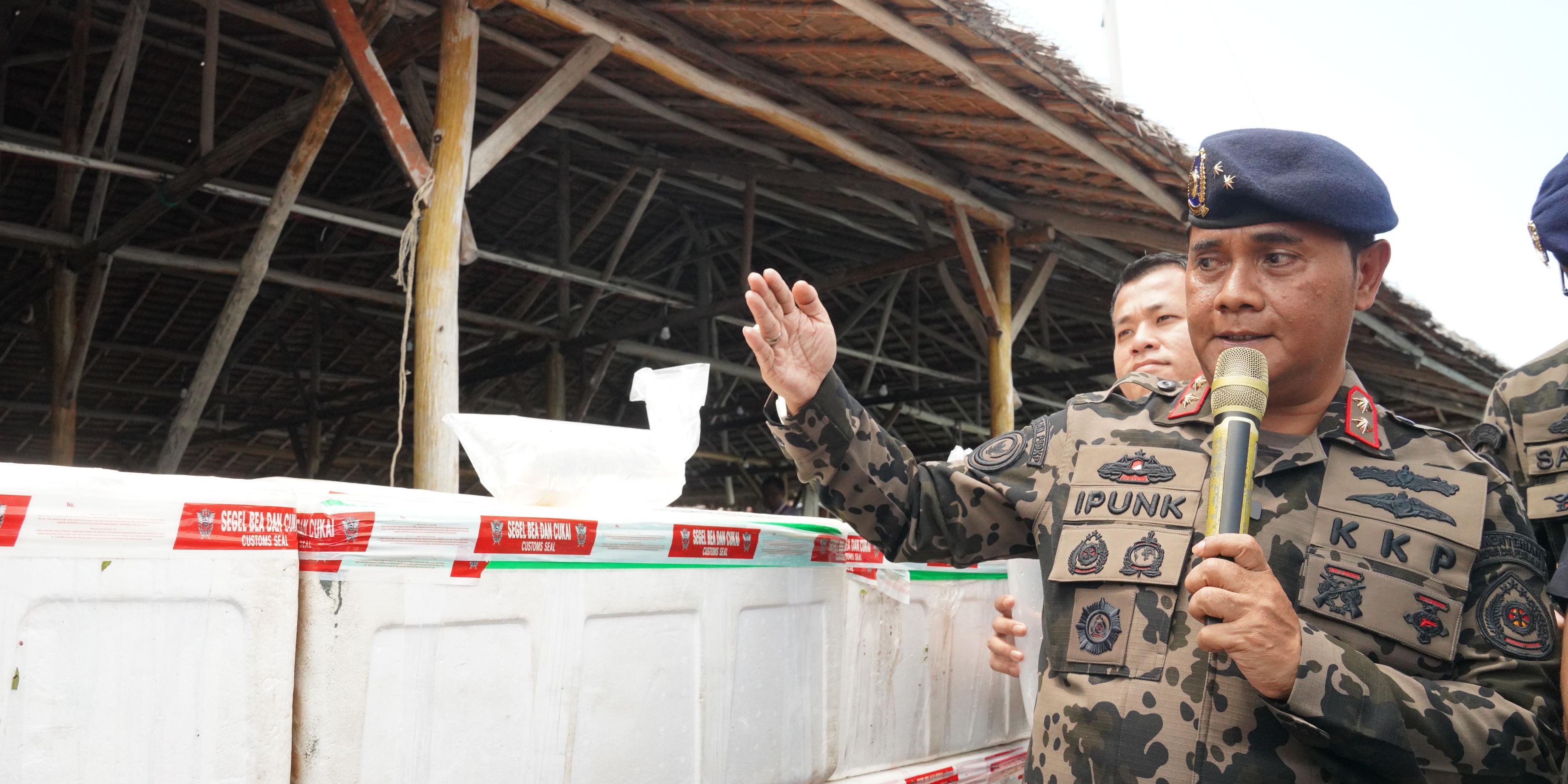 Tim Gabungan KKP dan TNI AL Berhasil Bongkar Rumah Kemas Penyelundup BBL di Kab Bogor