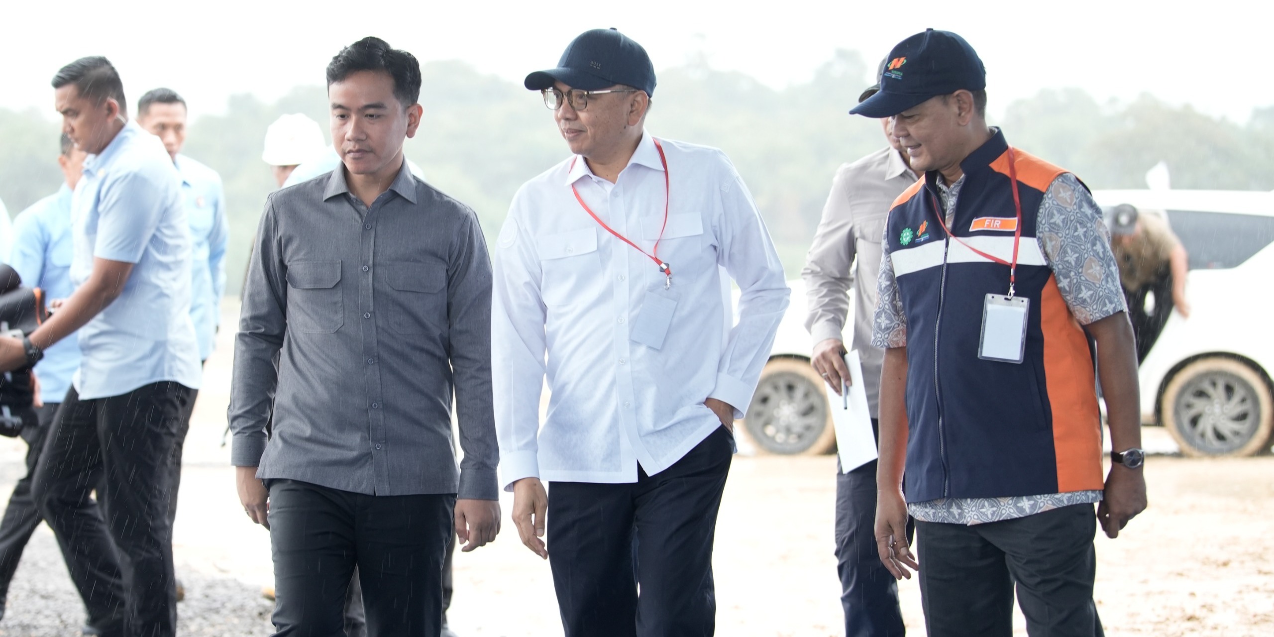 Wakil Presiden Republik Indonesia meninjau langsung progres tahap 1 Proyek Pembangunan Kawasan Sentra Industri Garam Nasional (K-SIGN) di Rote Ndao