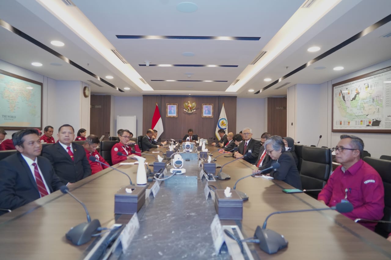 Menteri Trenggono meresmikan penerimaan peserta didik baru Pendidikan Tinggi Vokasi Kelautan dan Perikanan tahun ajaran 2023/2024, melalui video conference