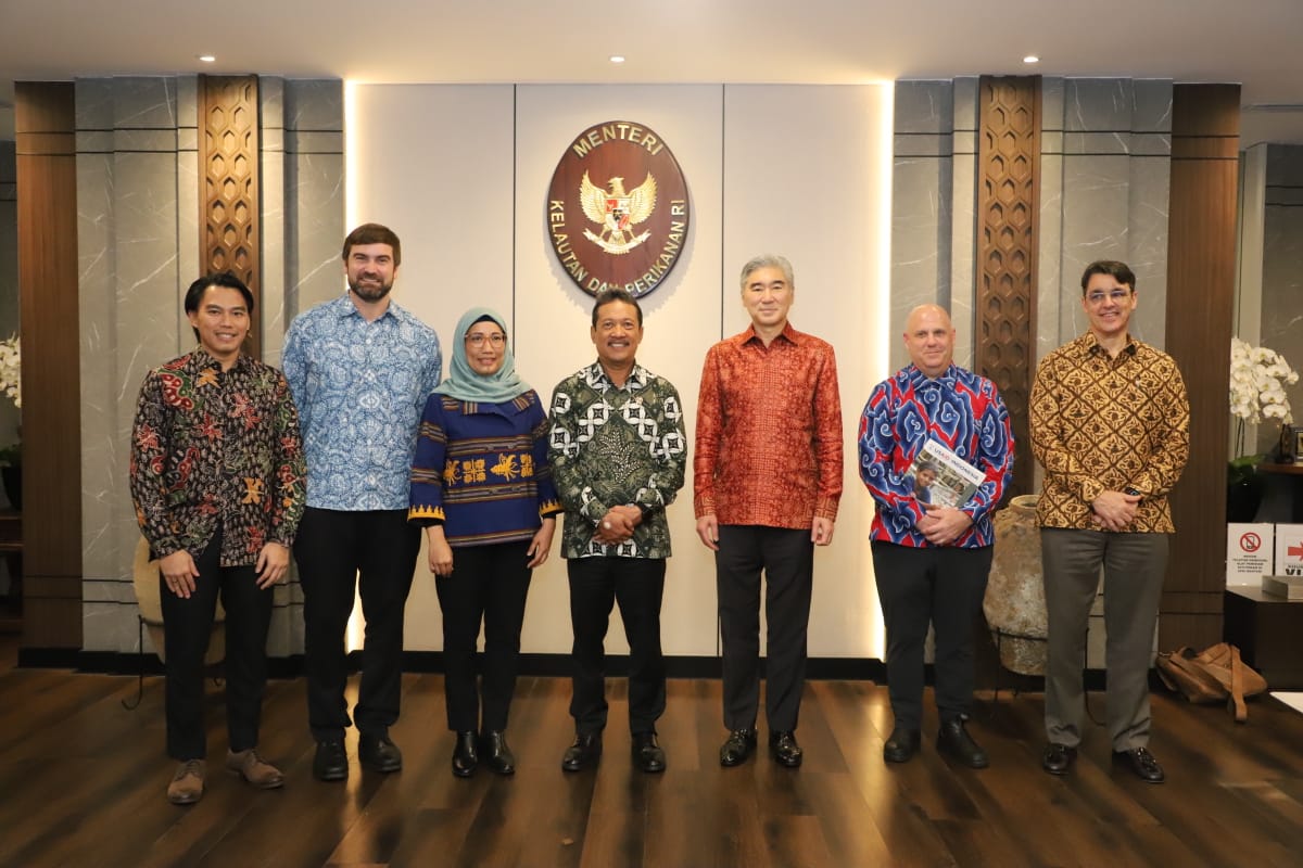 Menteri Trenggono bertemu dengan Duta Besar Amerika Serikat untuk Indonesia Mr. Sung Y. Kim beserta Direktur USAID Indonesia Jeff Cohen dan rombongan