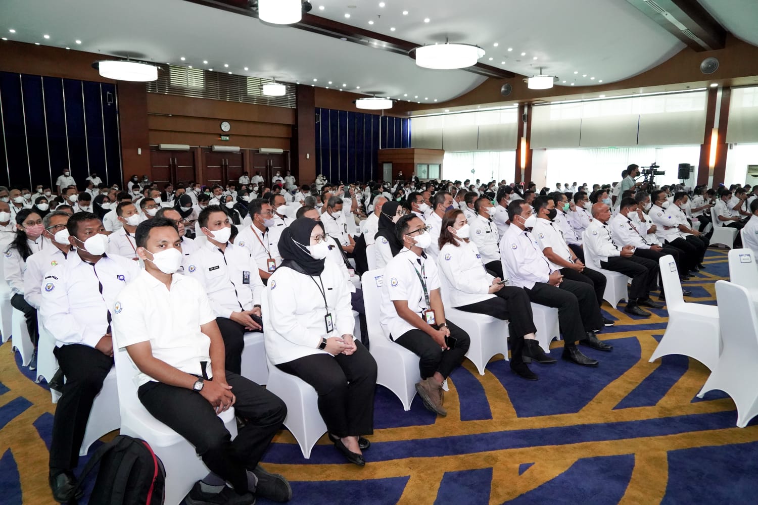 Menteri Trenggono beserta jajaran menghadiri Puncak Acara “Peringatan Hari Anti Korupsi Sedunia (Hakordia) Lingkup Kementerian Kelautan dan Perikanan dengan tema “KKP Bersatu Lawan Korupsi”.