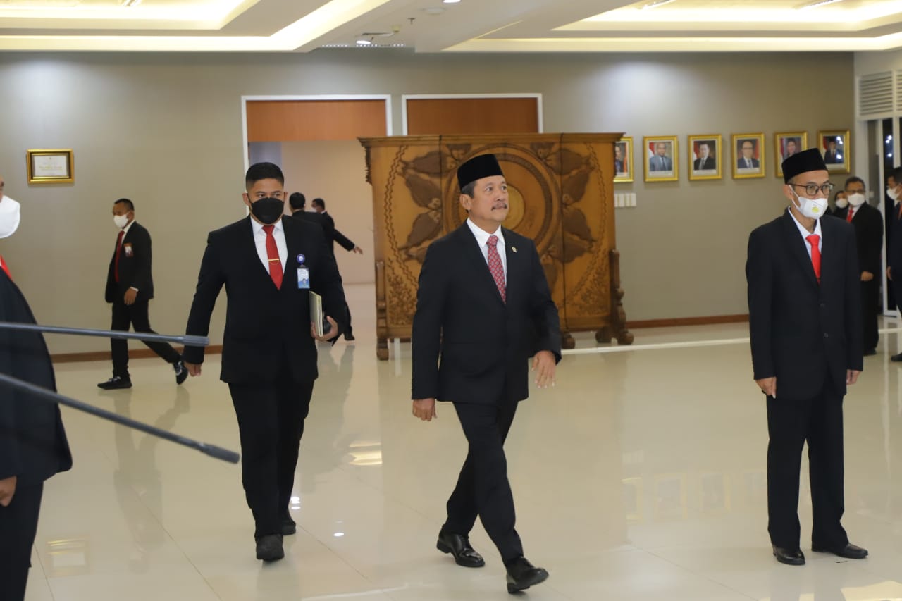 Menteri Trenggono melantik beberapa Pejabat Pimpinan Tinggi Pratama lingkup Sekretariat Jenderal dan Inspektorat Jenderal KKP di Kantor Pusat, Jakarta