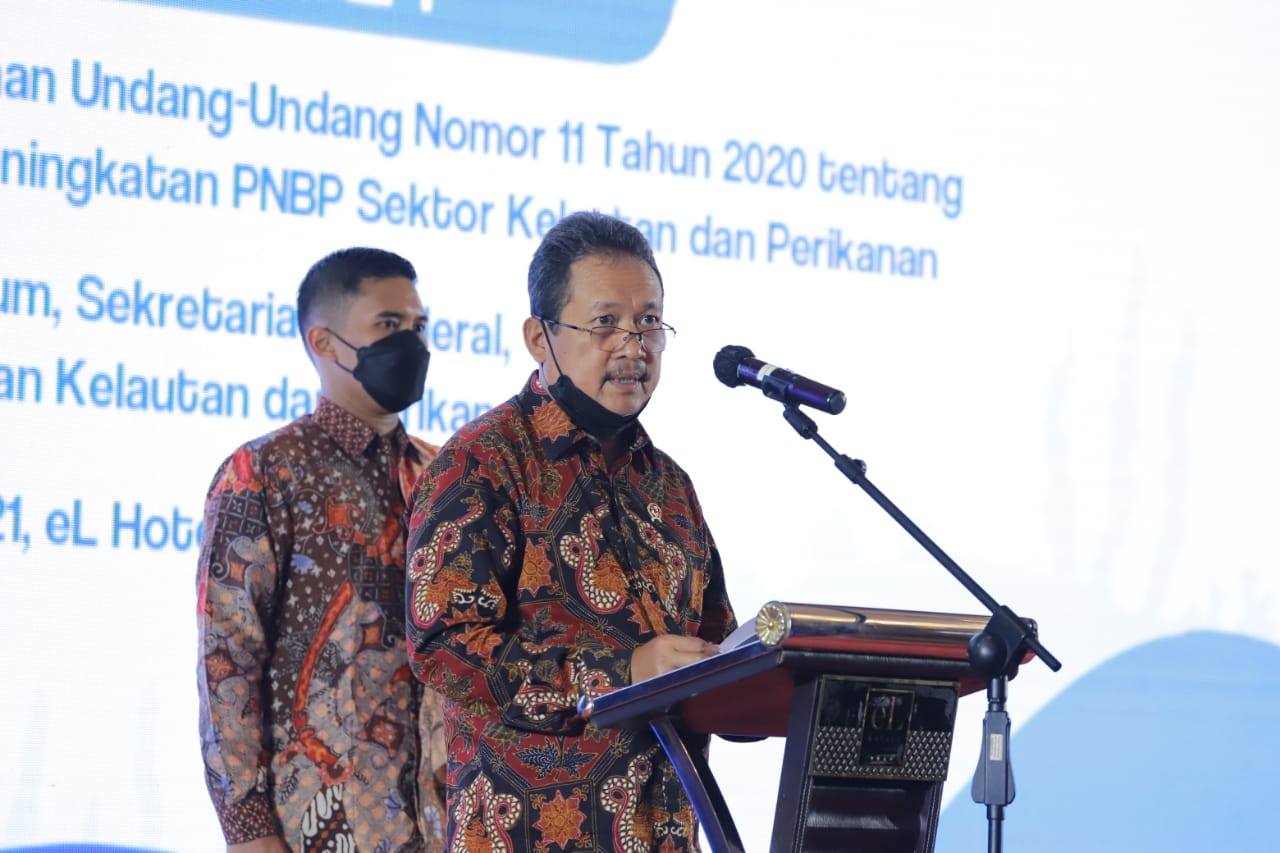 Menteri Trenggono Harapkan Penerapan UU Ciptaker Lingkup KP Berbasis Ekonomi Biru (14/6/21)