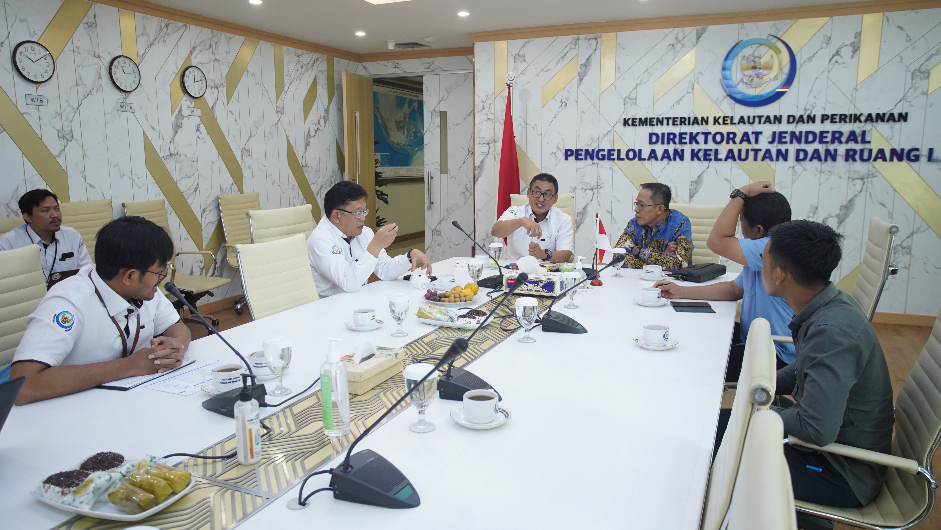 Audiensi Bupati Lombok Timur ke Ditjen PKRL dalam rangka penyelarasan program sektor Kelautan, Jakarta (11/01).