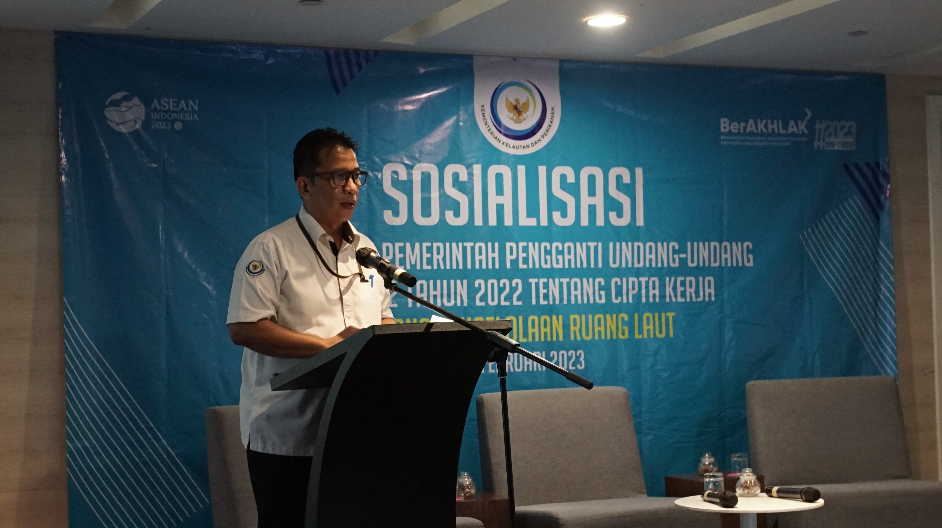 Sosialisasi Peraturan Pemerintah Pengganti Undang-Undang Nomor 2 tahun 2022 tentang Cipta Kerja Bidang Pengelolaan Ruang Laut, Jakarta (13/2).
