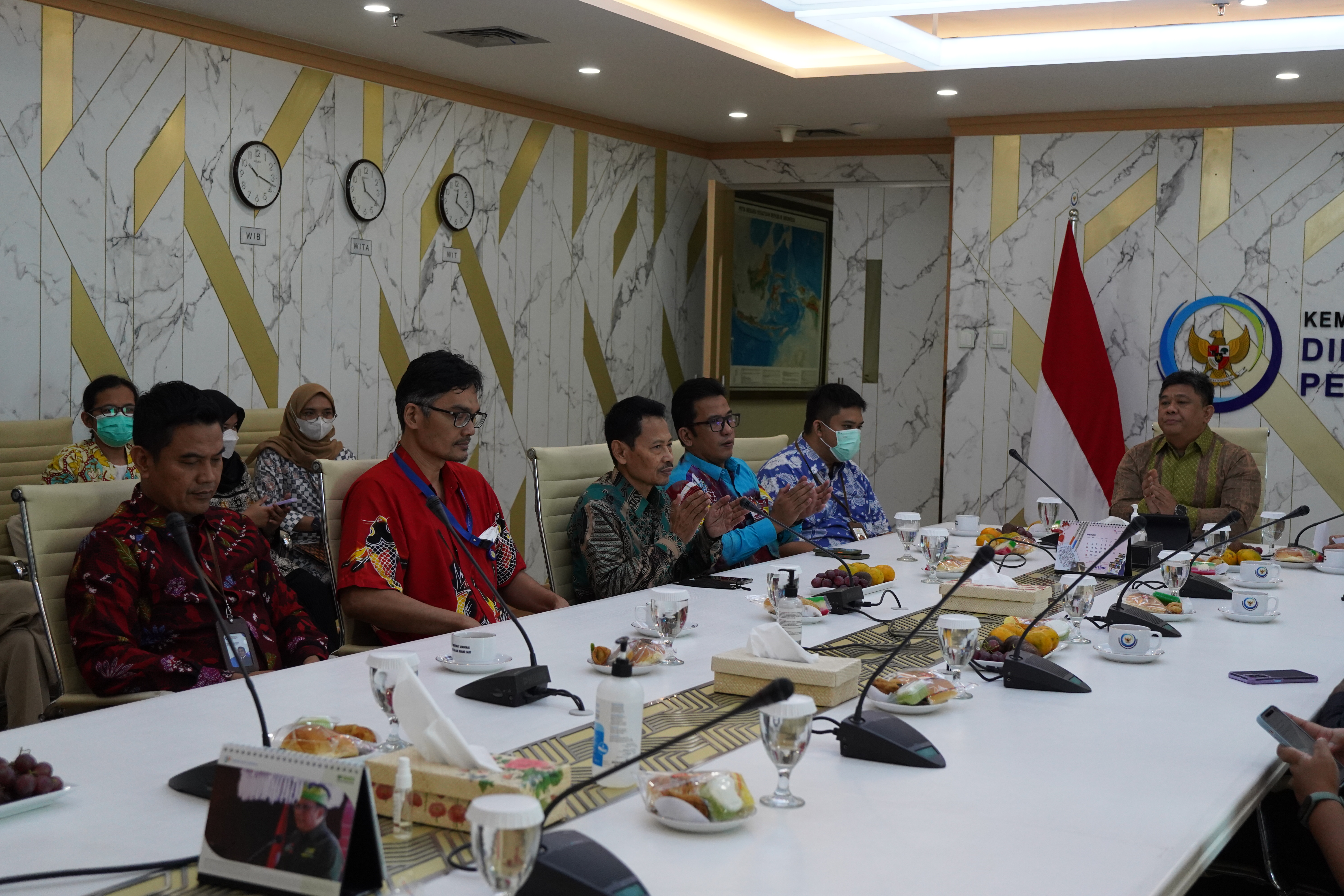 Penandatanganan Persetujuan Negara Tuan Rumah (Host Country Agreement/HCA) antara Pemerintah Indonesia dengan Sekretariat Regional CTI-CFF, Jakarta (31/1).