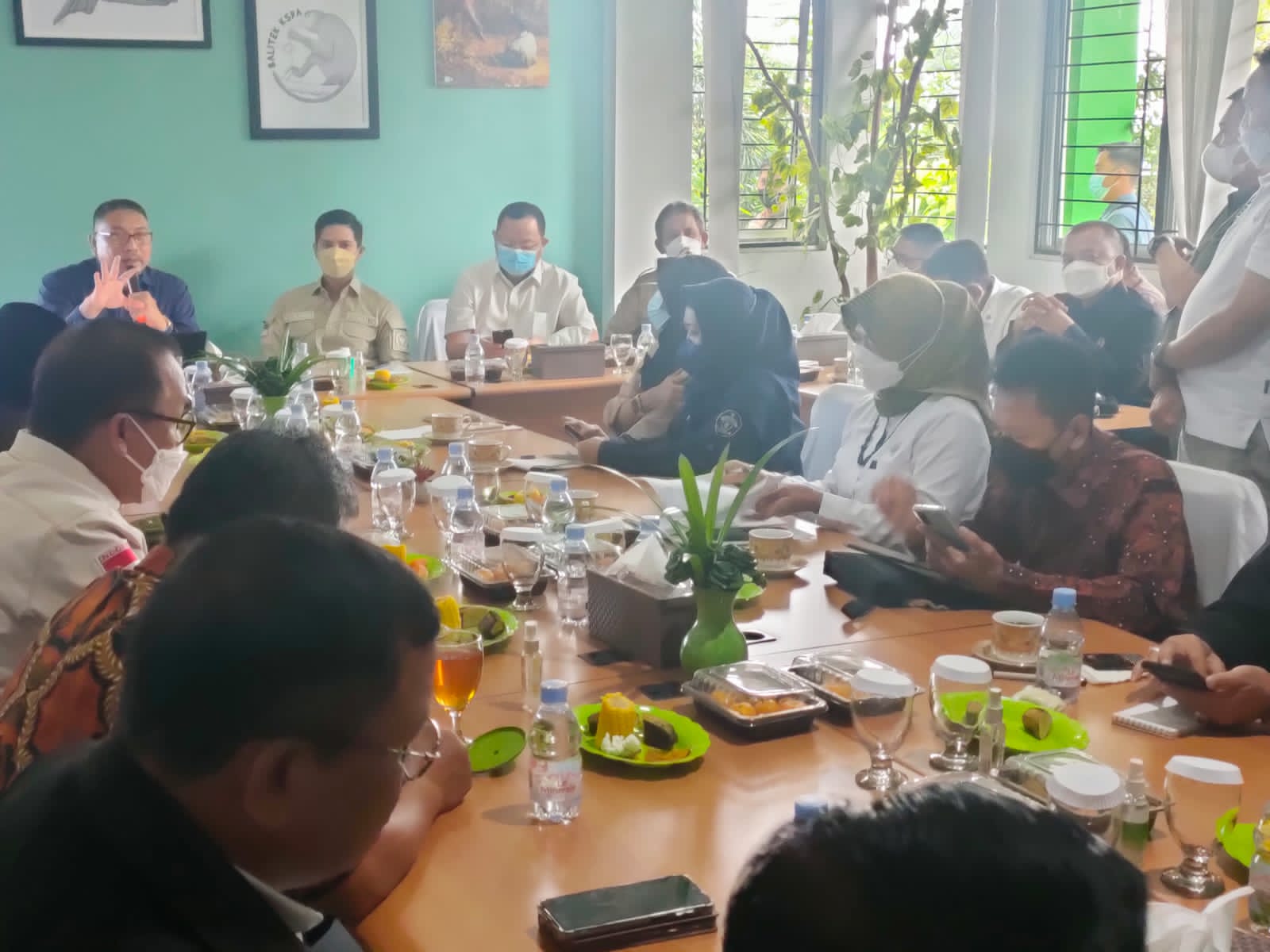 Direktorat Jenderal Pengelolaan Ruang Laut (Ditjen PRL) mendampingi Komisi IV DPR RI melaksanakan kunjungan kerja ke Prov. Kalimantan Timur (18/12)
