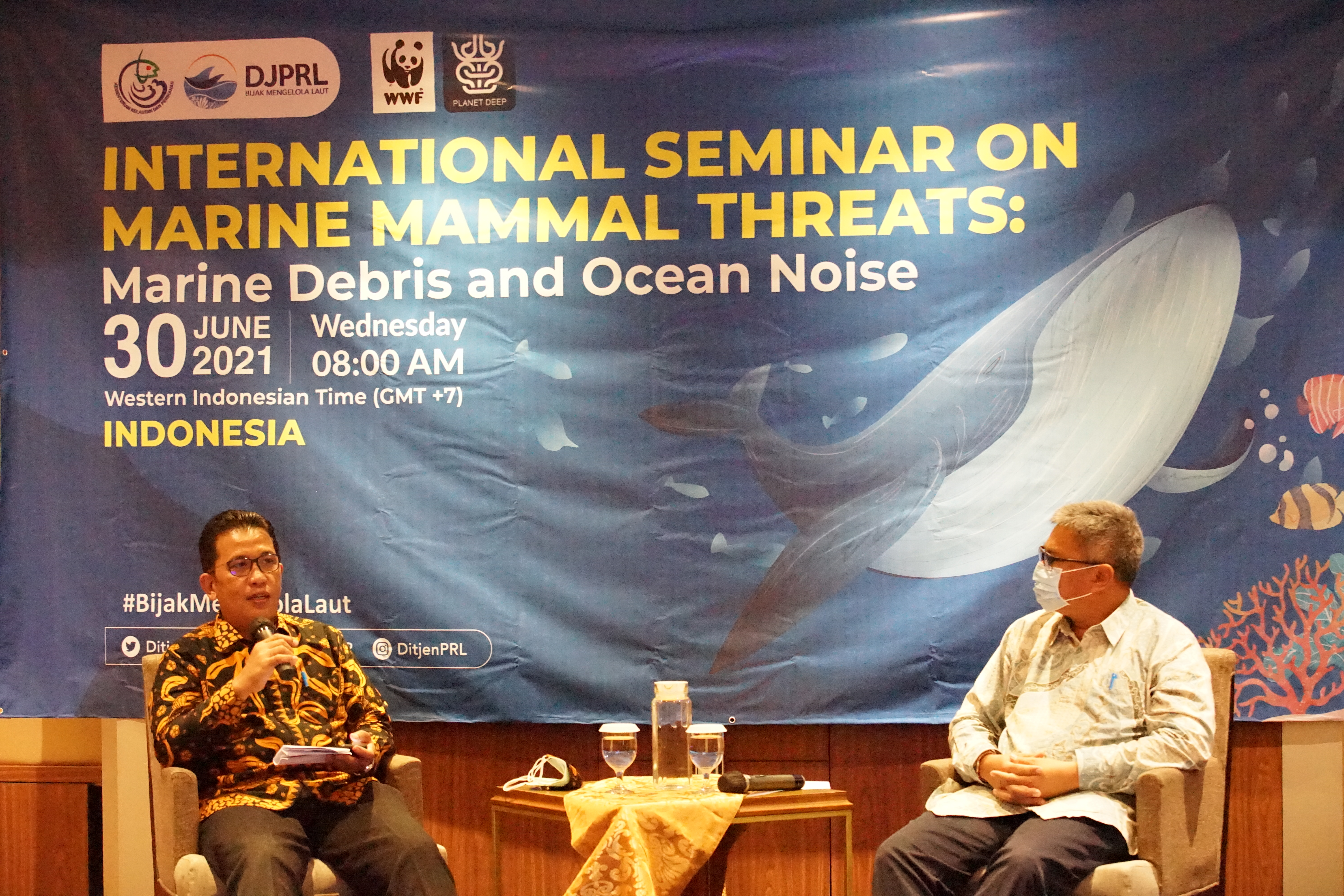 Seminar Internasional tentang ancaman terhadap mamalia laut : sampah dan kebisingan di laut, (30/6)