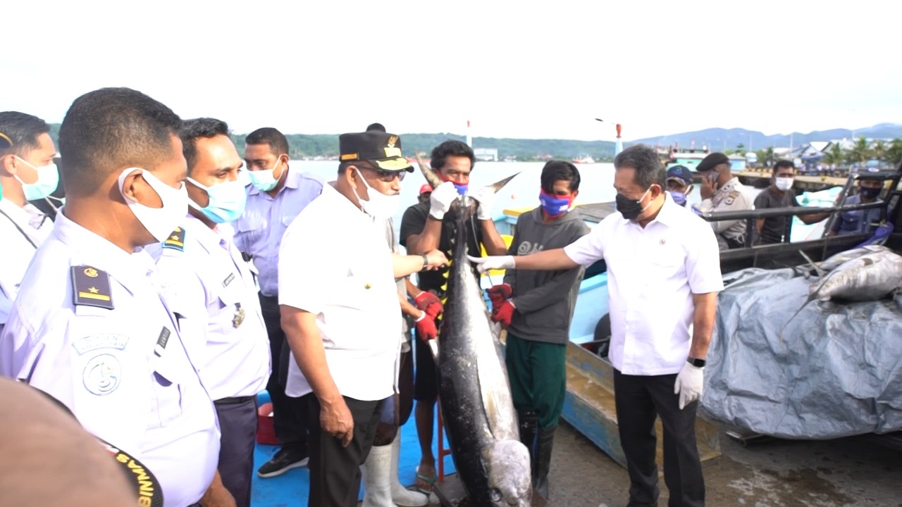 Kunjungan Kerja Menteri Kelautan dan Perikanan di PPN Ambon dan Proyek Lumbung Ikan Nasional
