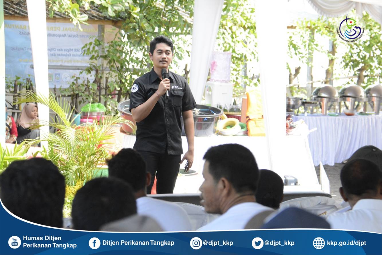 Serah Terima Kapal Perikanan Program CSR SKK Migas di Kabupaten Lombok Utara