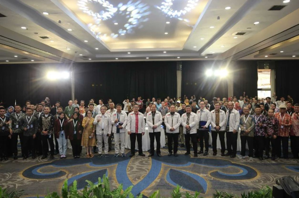 Dirjen PB Menghadiri Kongres Nasional Ikatan Sarjana Perikanan Indonesia ke IX di Jakarta