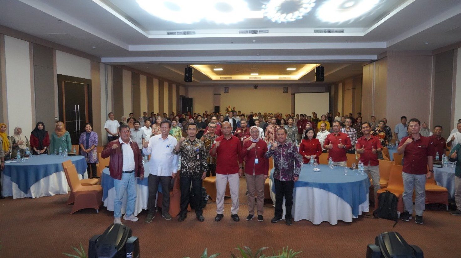 Sosialisasi dan Gerai Perizinan Berusaha Sektor Kelautan dan Perikanan di Makassar