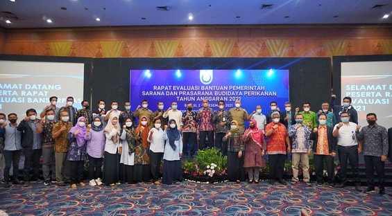Dirjen PB membuka acara Evaluasi Bansarpras Perikanan Budidaya di Bekasi (2/12/21)