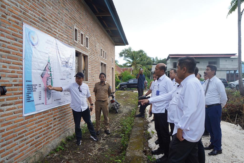 Kunjungan Kerja Dirjen PDSPKP Dalam Rangka Modelling Rumput Laut di Wakatobi