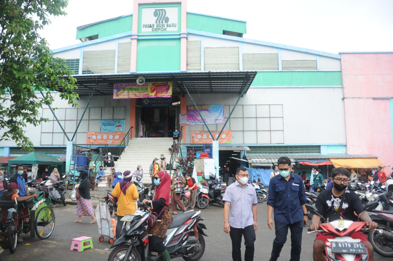 Kunjungan Lapangan ke Pasar Tradisional di Kota Bogor dan Depok