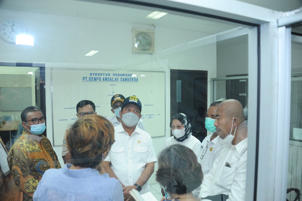 Kunjungan Menteri Kelautan dan Perikanan ke PT Dempo di PPS Bungus