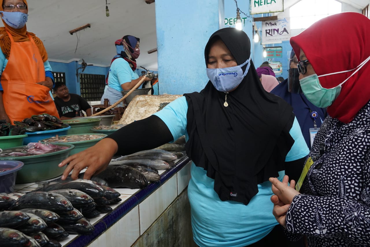 Penyerahan Bantuan Stimulus Pemasar Ikan di Kabupaten Bantul - DIY