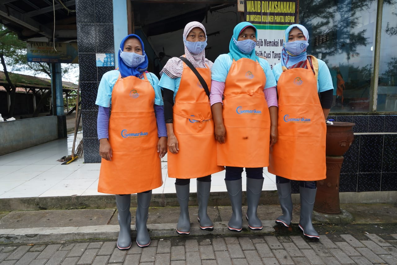 Penyerahan Bantuan Stimulus Pemasar Ikan di Kabupaten Bantul - DIY