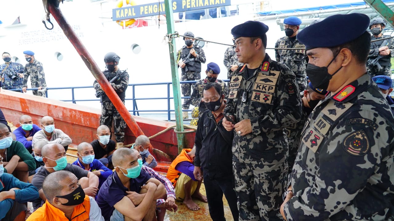 Konferensi Pers Penangkapan 2 KIA Pelaku Illegal Fishing Berbendera Vietnam di Pangkalan PSDKP Batam (22/8)