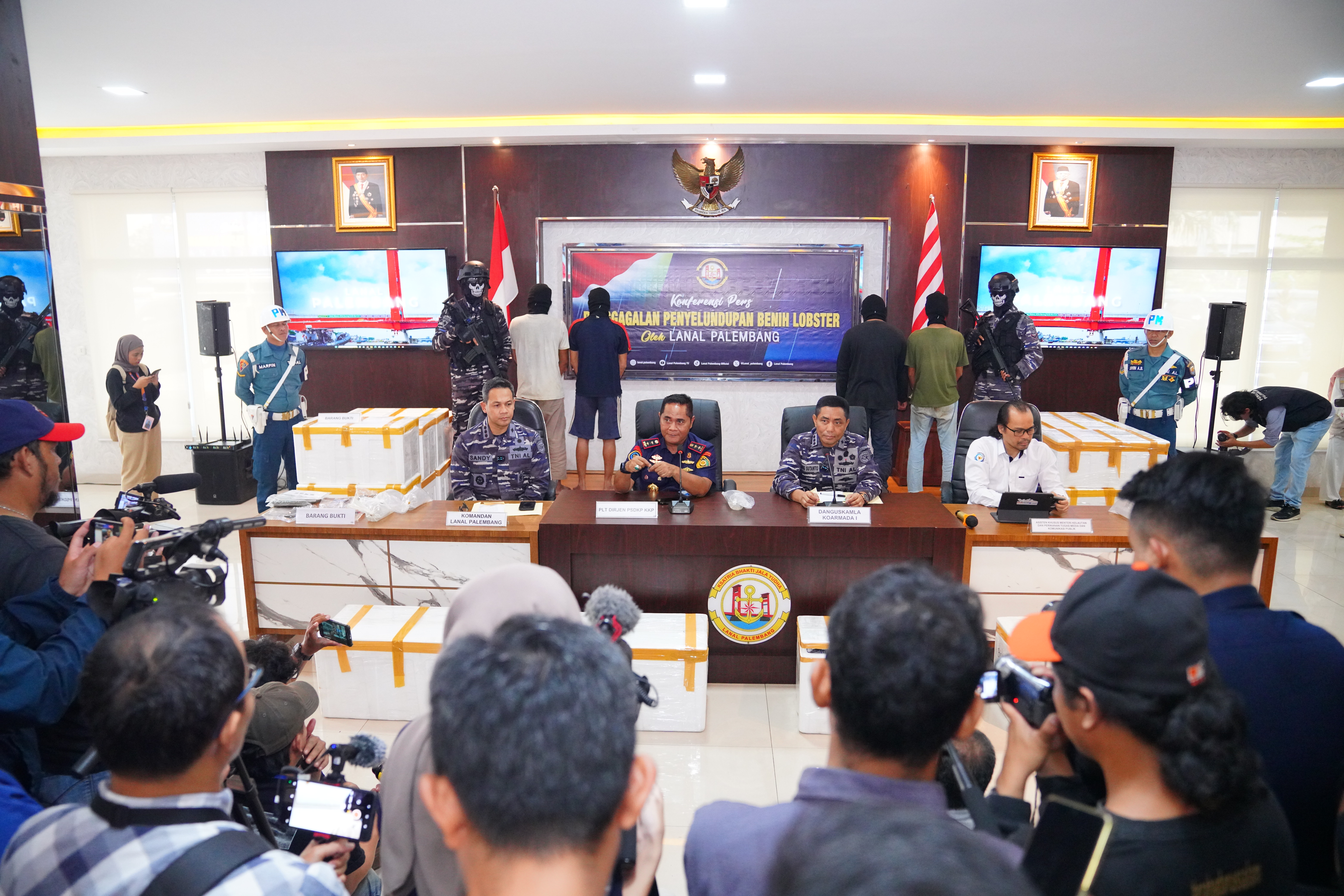 Sinergi TNI AL dengan KKP Tangani Puluhan Ribu BBL Selundupan