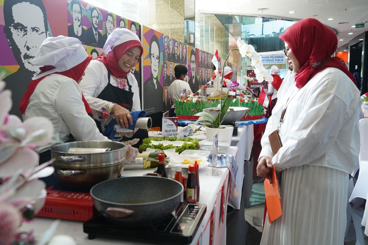 Lomba Masak Dharma Wanita Persatuan KKP