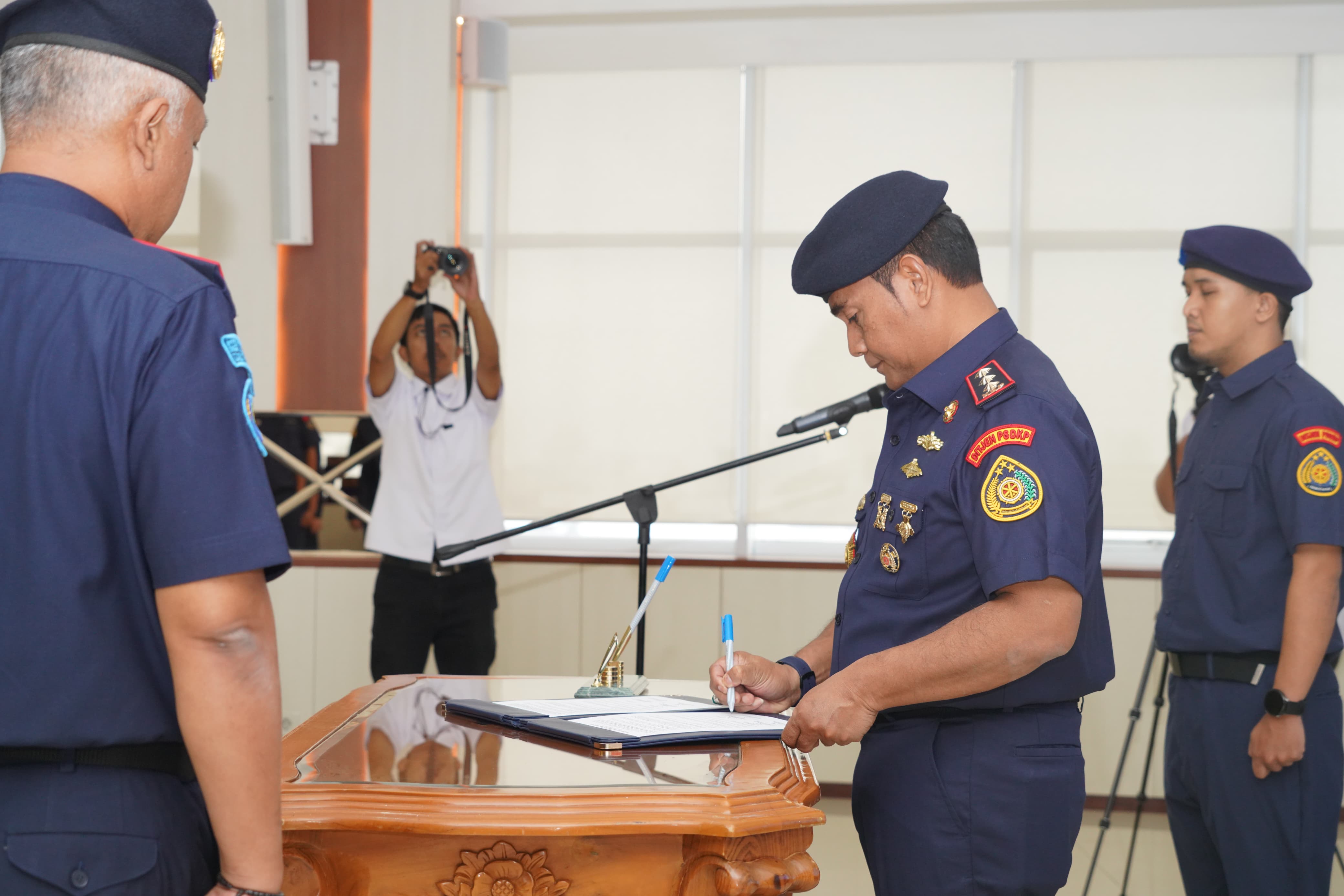 Pelantikan dan Pengambilan Sumpah Jabatan Struktural dan Fungsional Lingkup Ditjen PSDKP