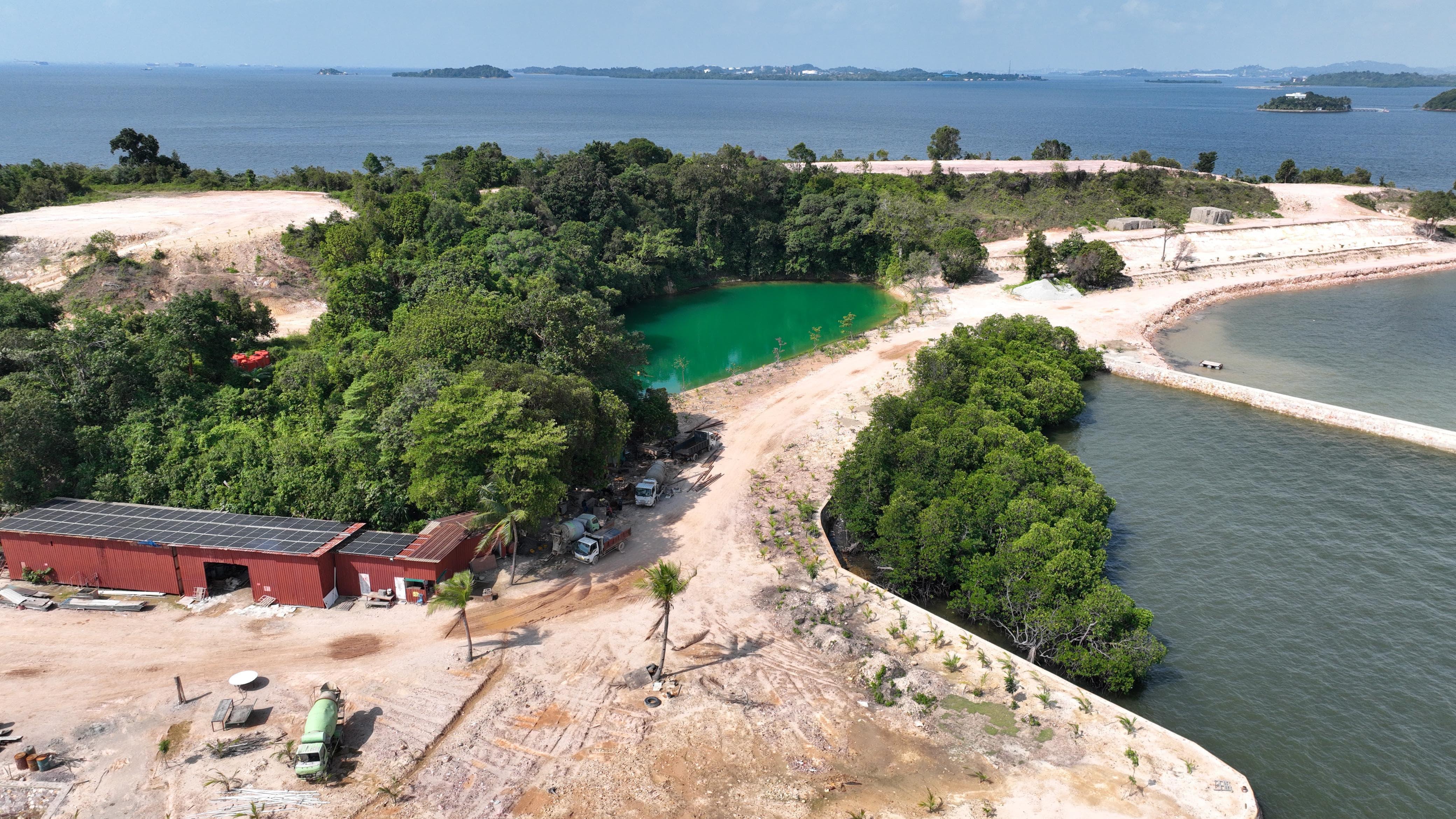 KKP Segel Pemanfaatan Tiga Pulau Kecil Tidak Sesuai Ketentuan di Kepri