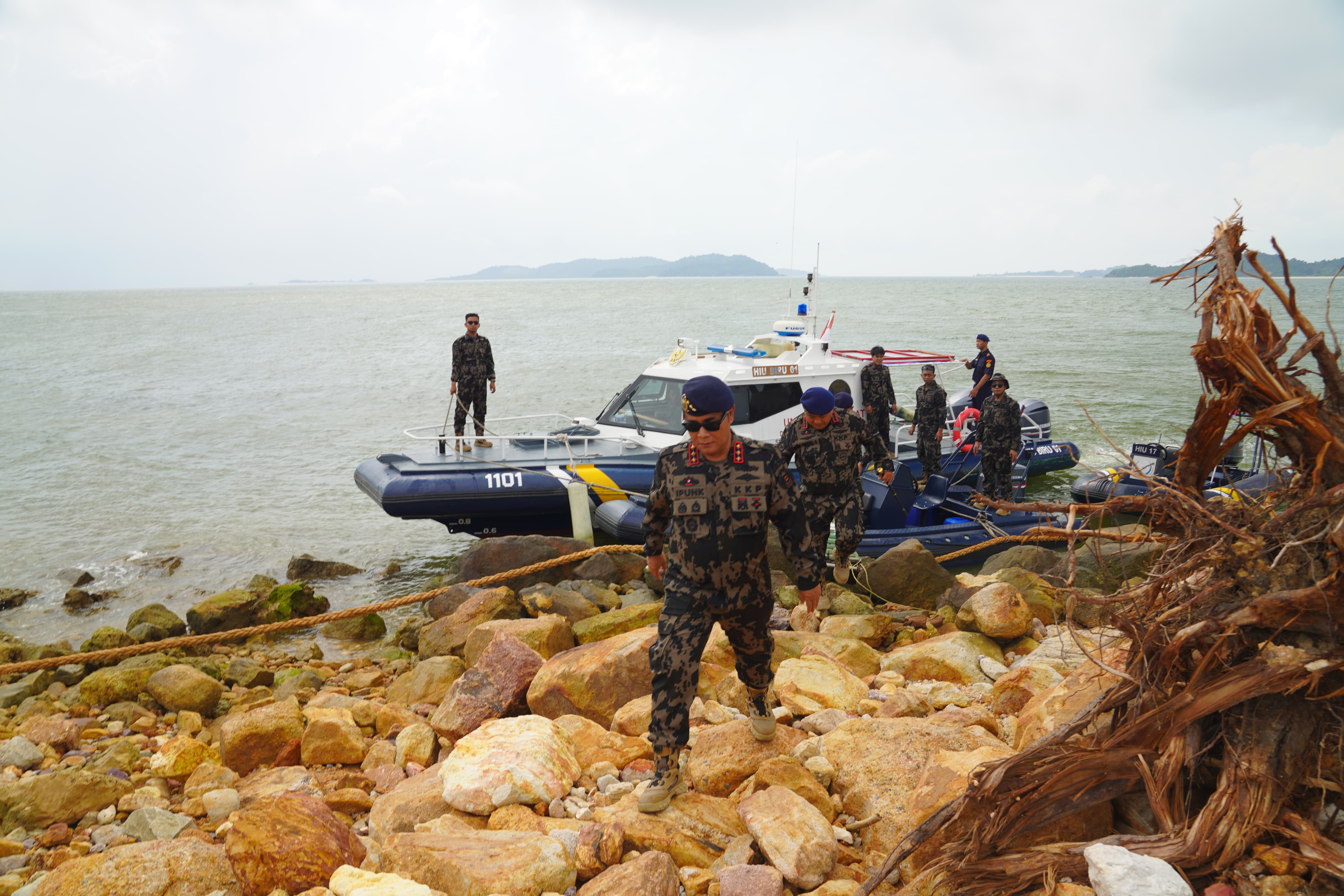 KKP Segel Pemanfaatan Tiga Pulau Kecil Tidak Sesuai Ketentuan di Kepri