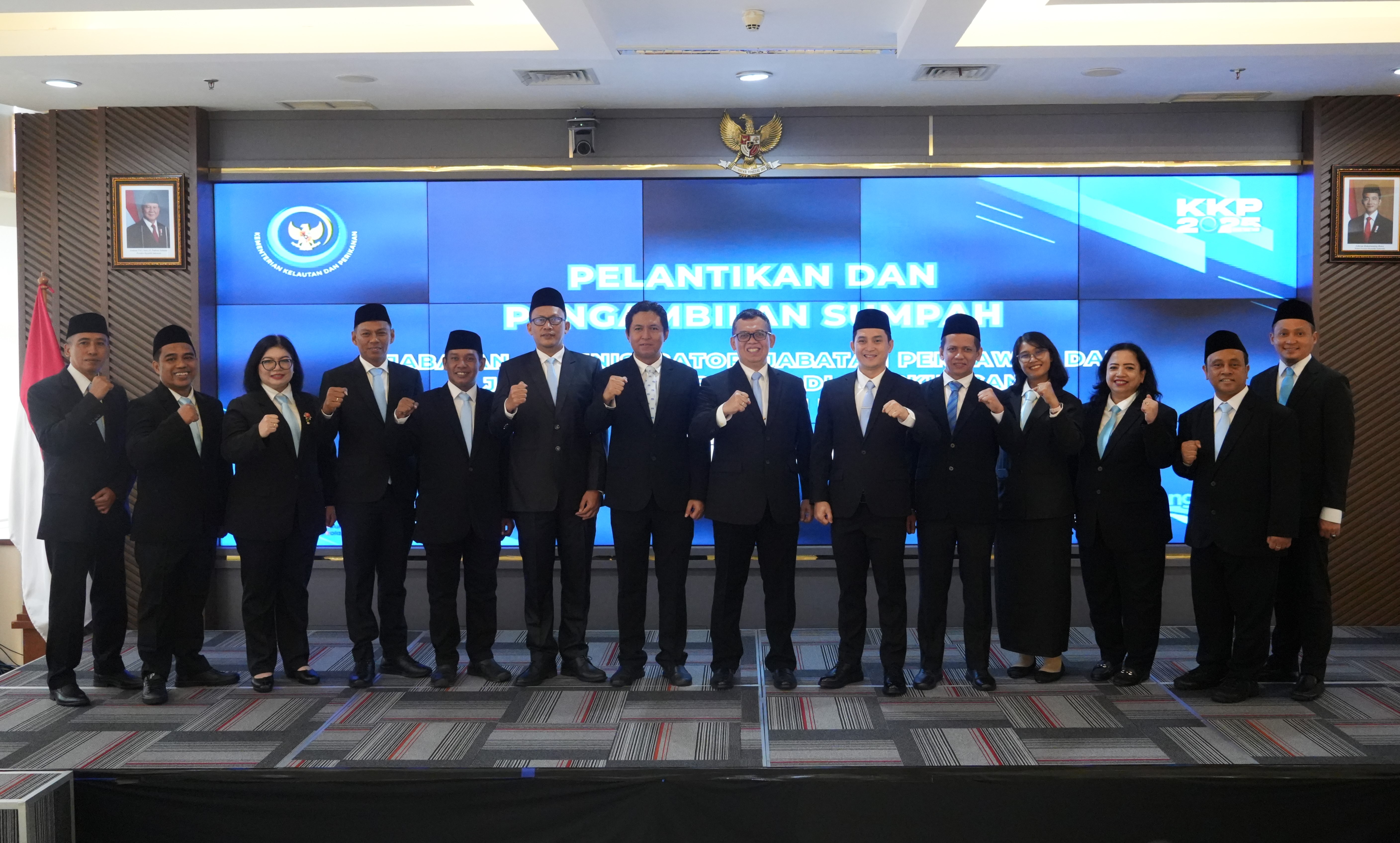 Pelantikan dan Pengambilan Sumpah/Janji Jabatan Lingkup Direktorat Jenderal Pengelolaan Kelautan, Jakarta (28/7).