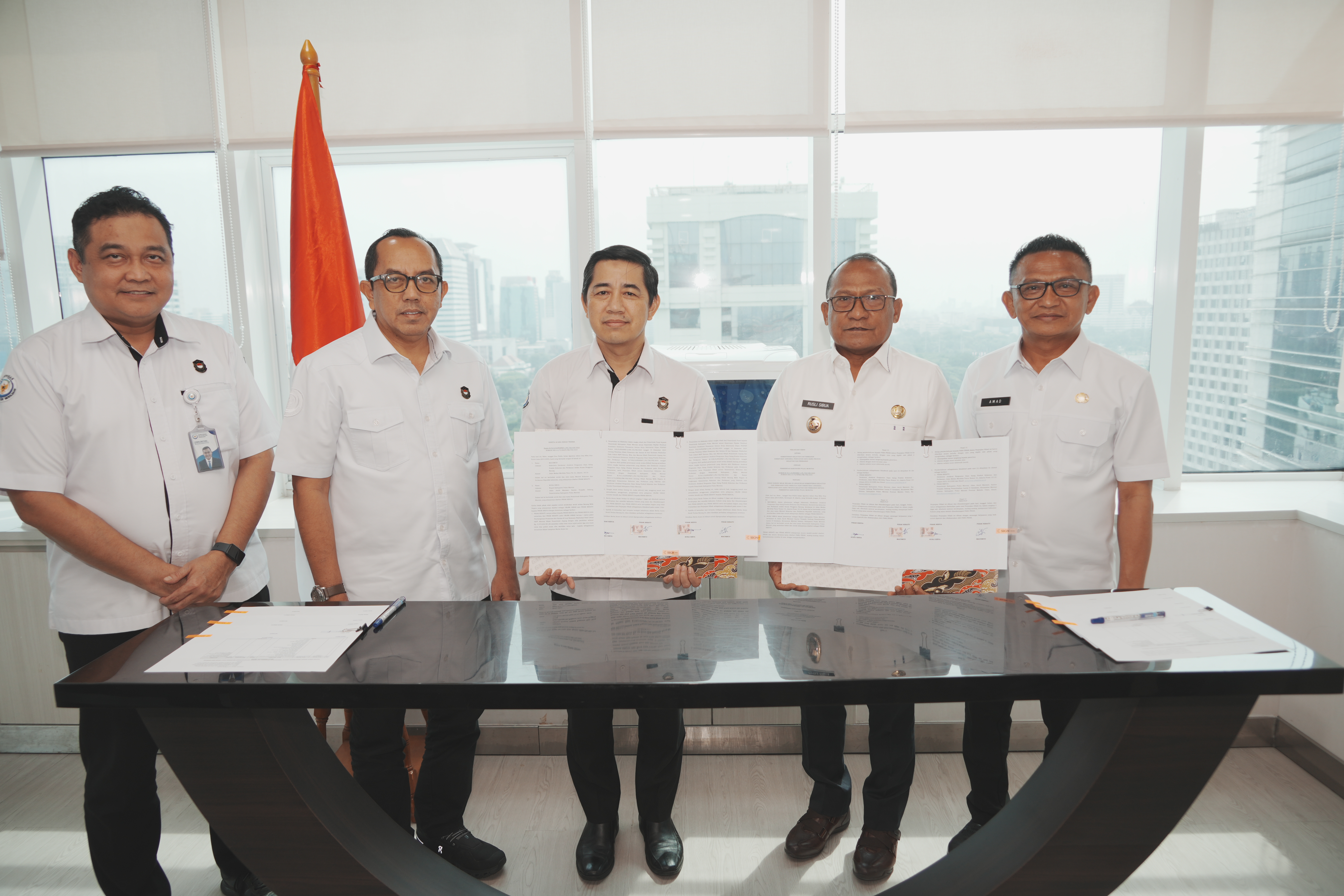Serah Terima Hibah Sarpras kepada Pembak Pulau Morotai