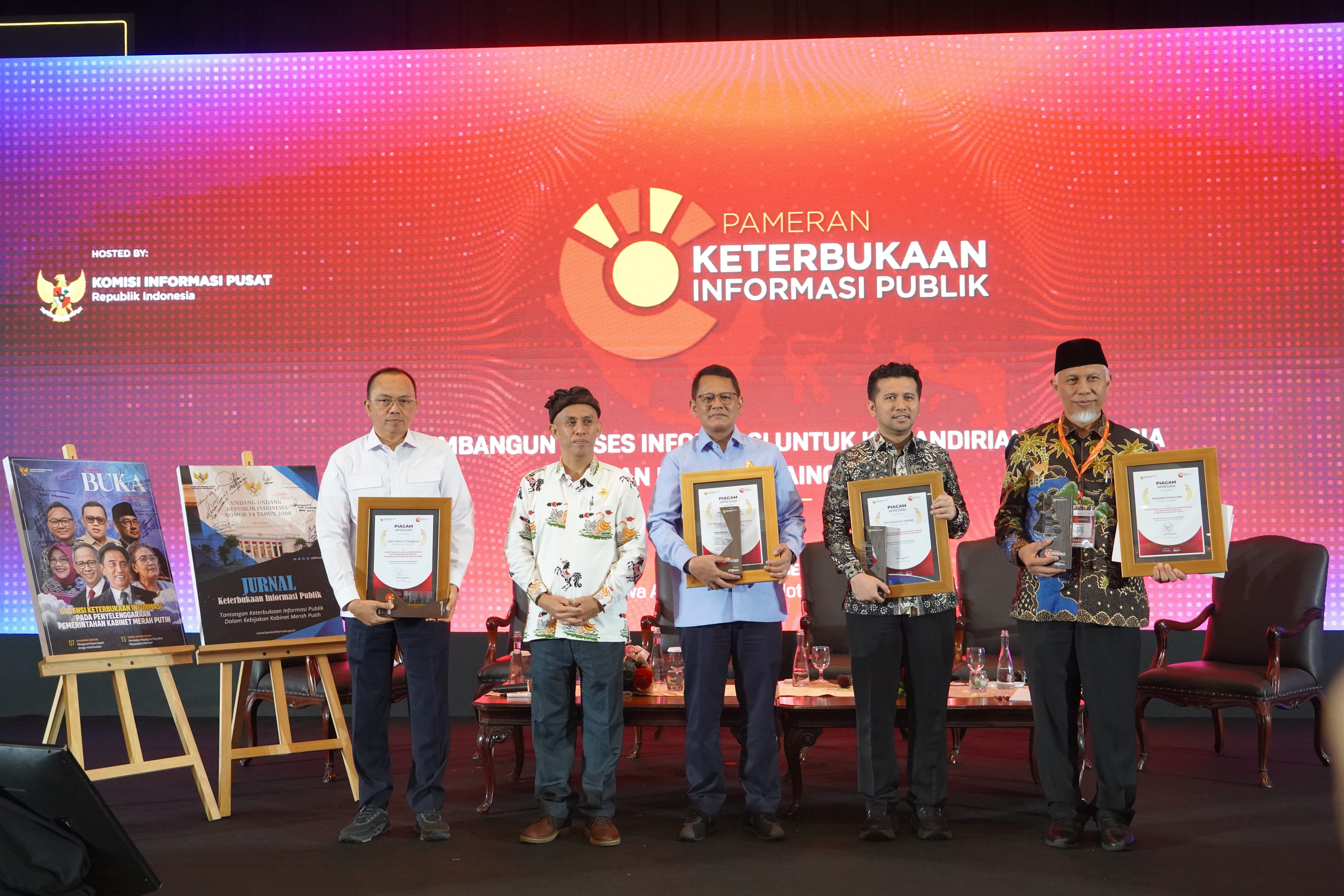 KKP Raih Penghargaan Penyedia Informasi Terbaik dari Komisi Informasi Pusat