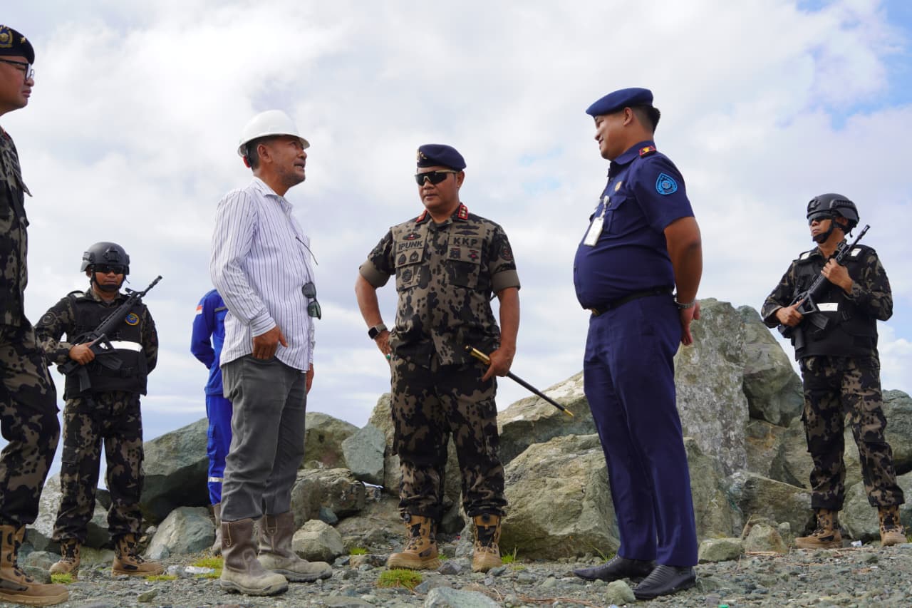 KKP Hentikan Pemanfaatan Ruang Laut Tak Berizin di Sorong Papua