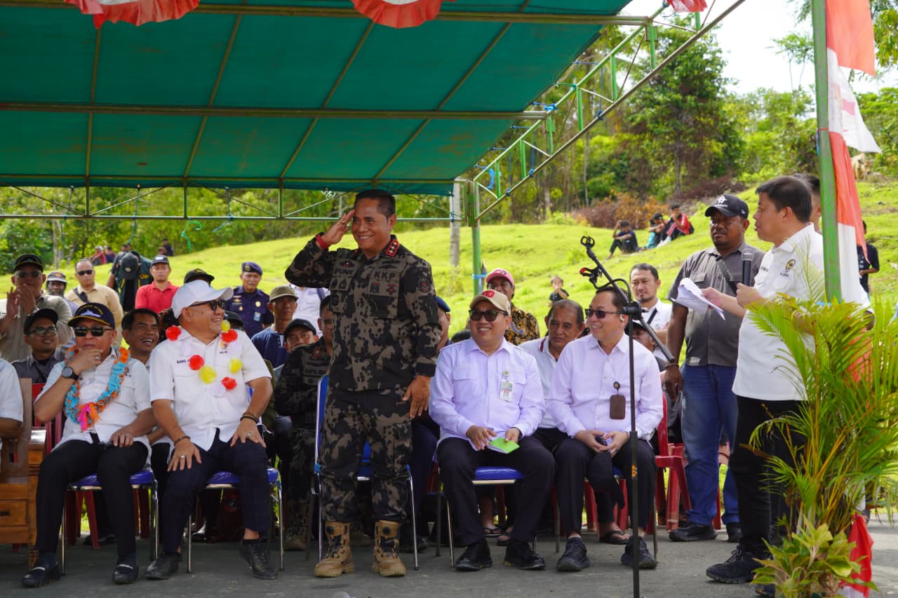 Dirjen PSDKP Mendampingi Kunker Komisi IV DPR-RI di Kab. Raja Ampat