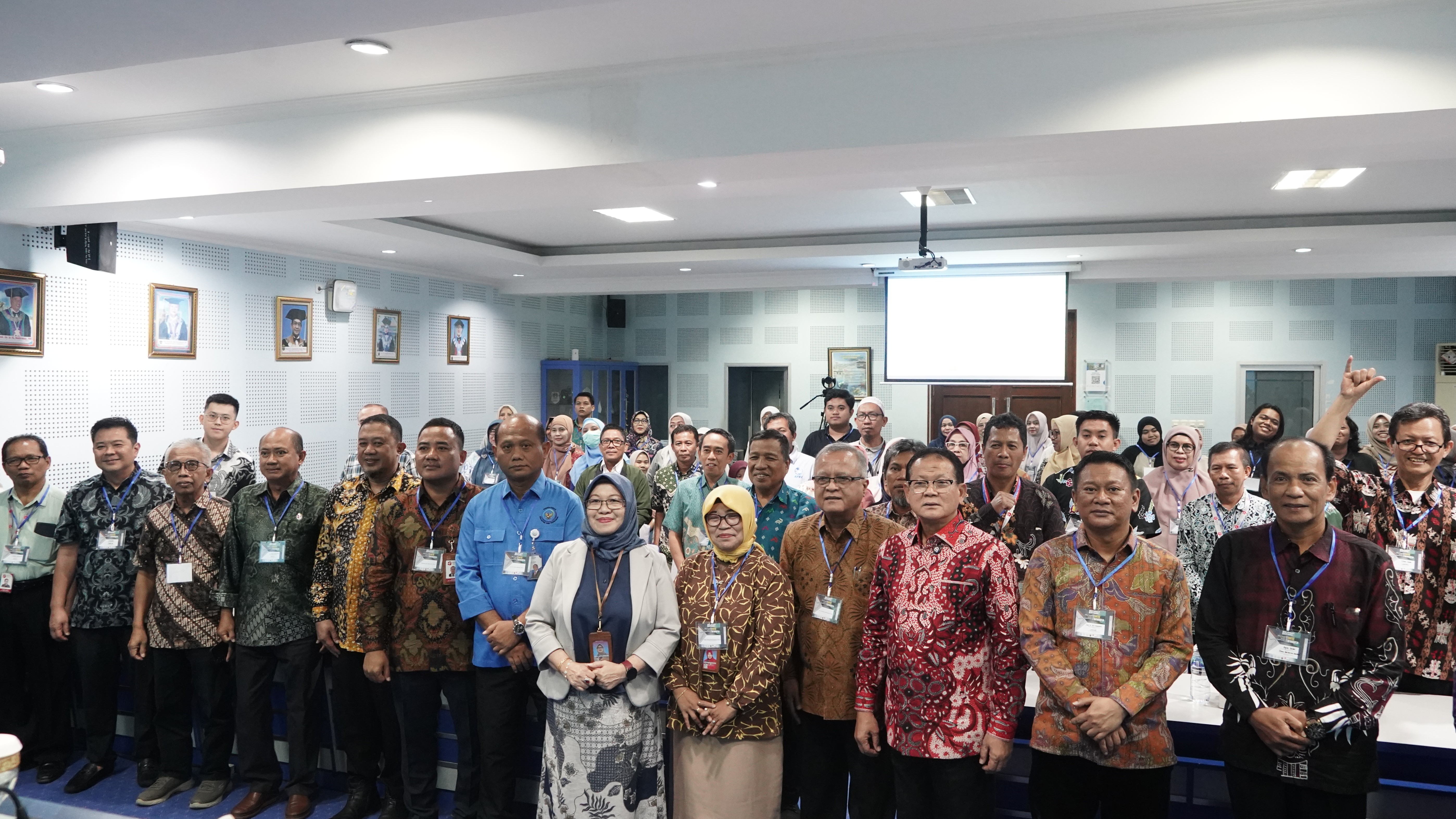 Forum Ilmiah Kepiting Berkelanjutan Universitas Hasanudin