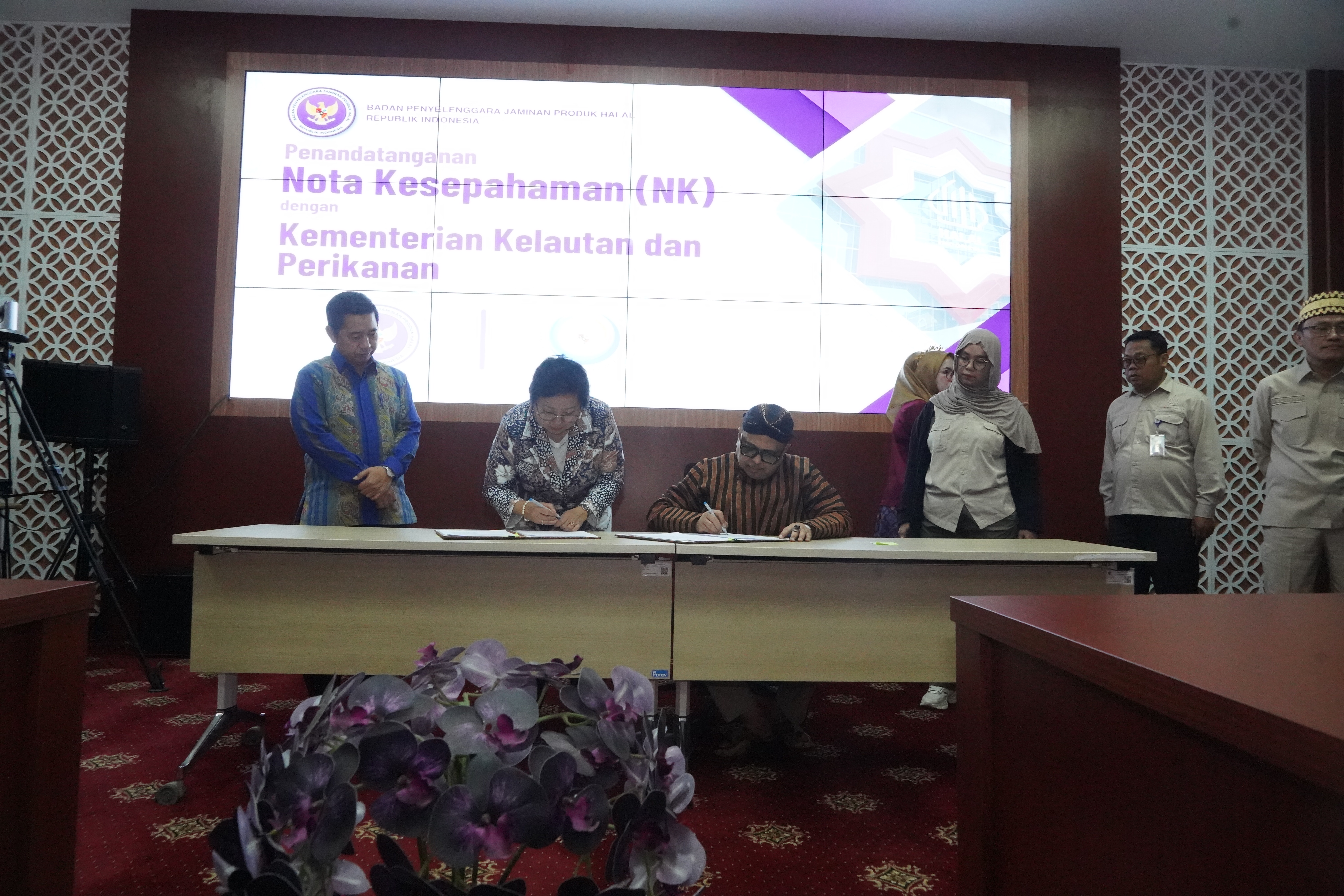 Penandatanganan Kerjasama Jaminan Produk Halal