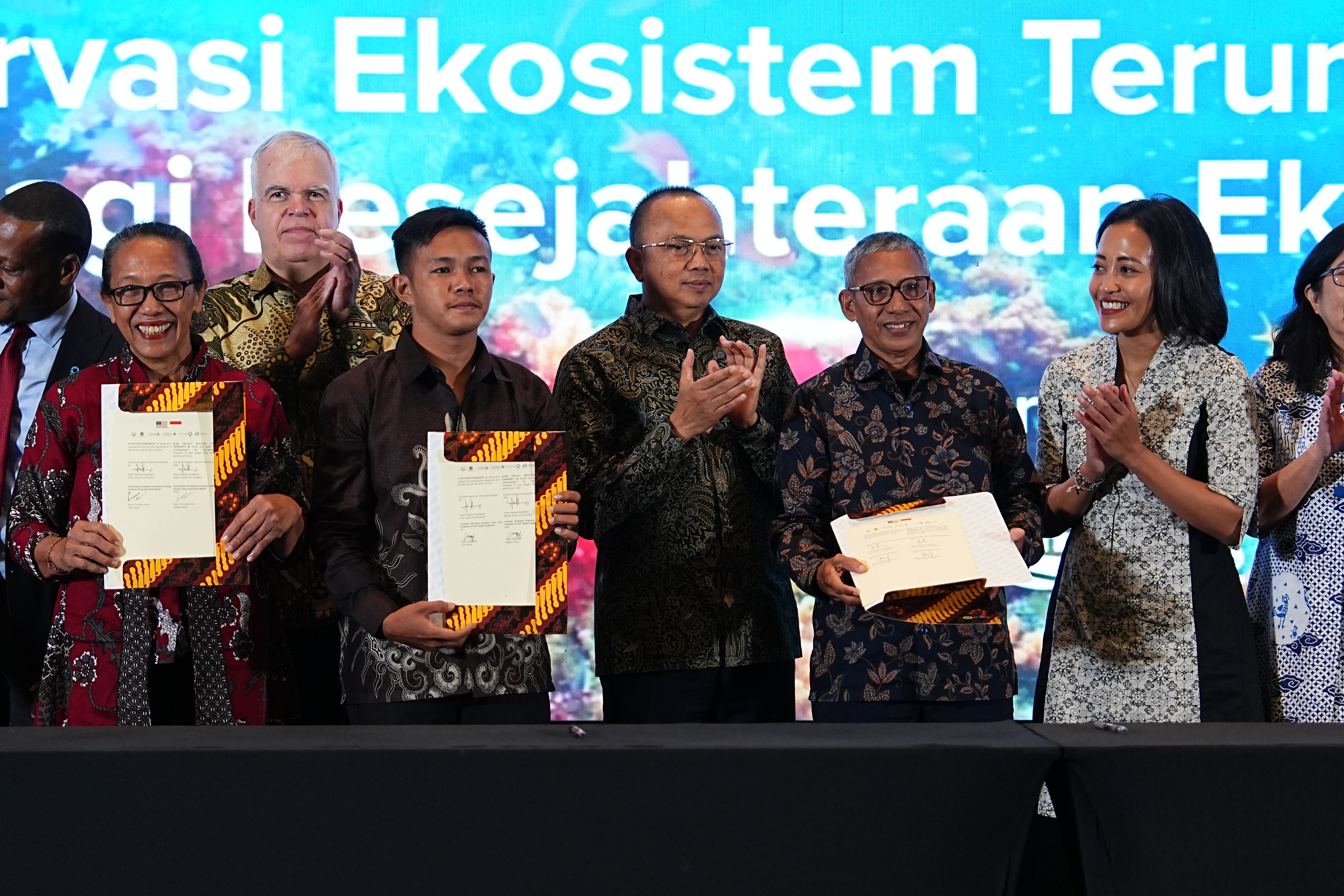 peluncuran Program Tropical Forest and Coral Reef Conservation Act (TFCCA)