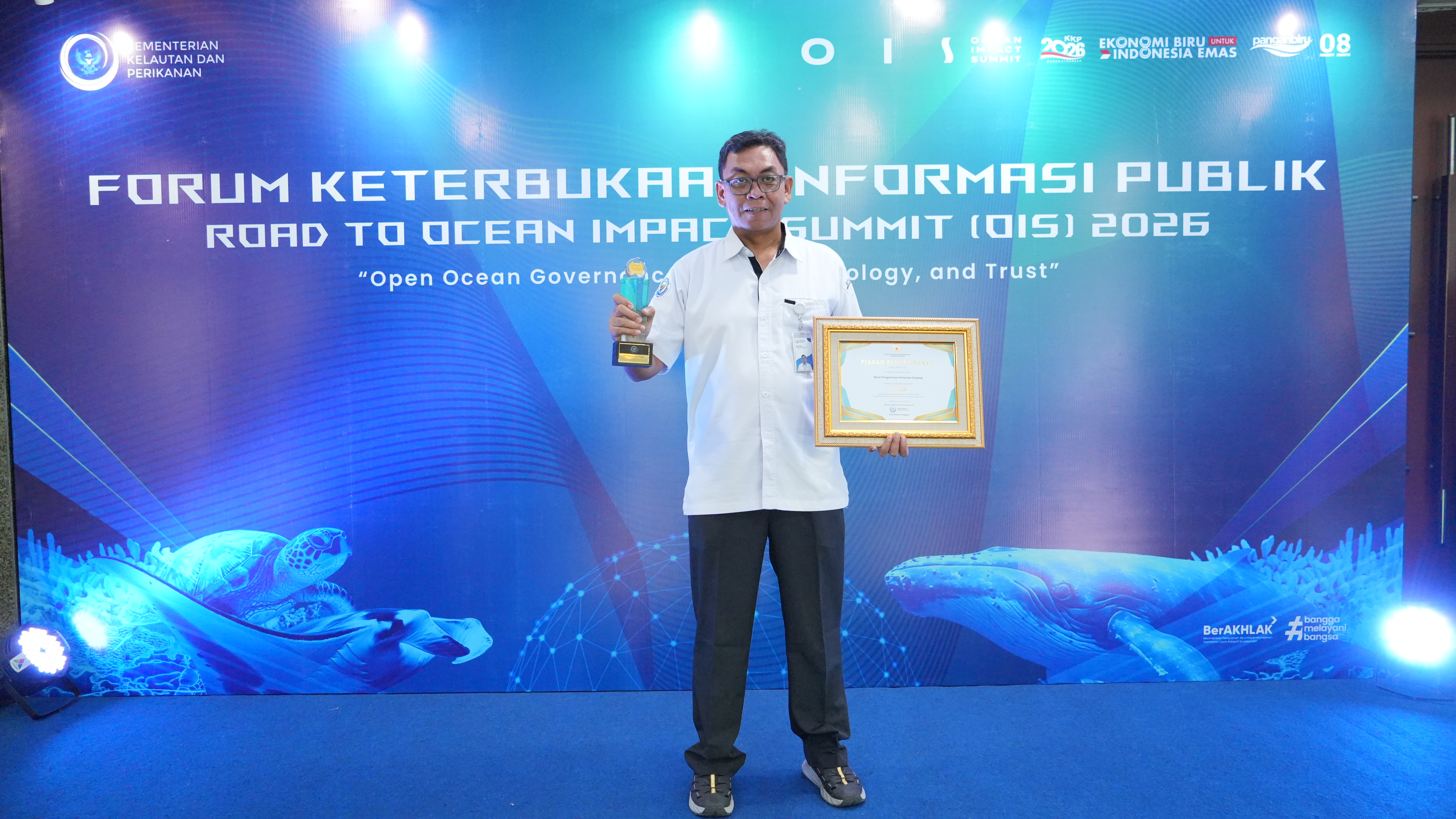 Anugerah Keterbukaan Informasi Publik dan Talkshow Road to Ocean Impact Summit (OIS) 2026