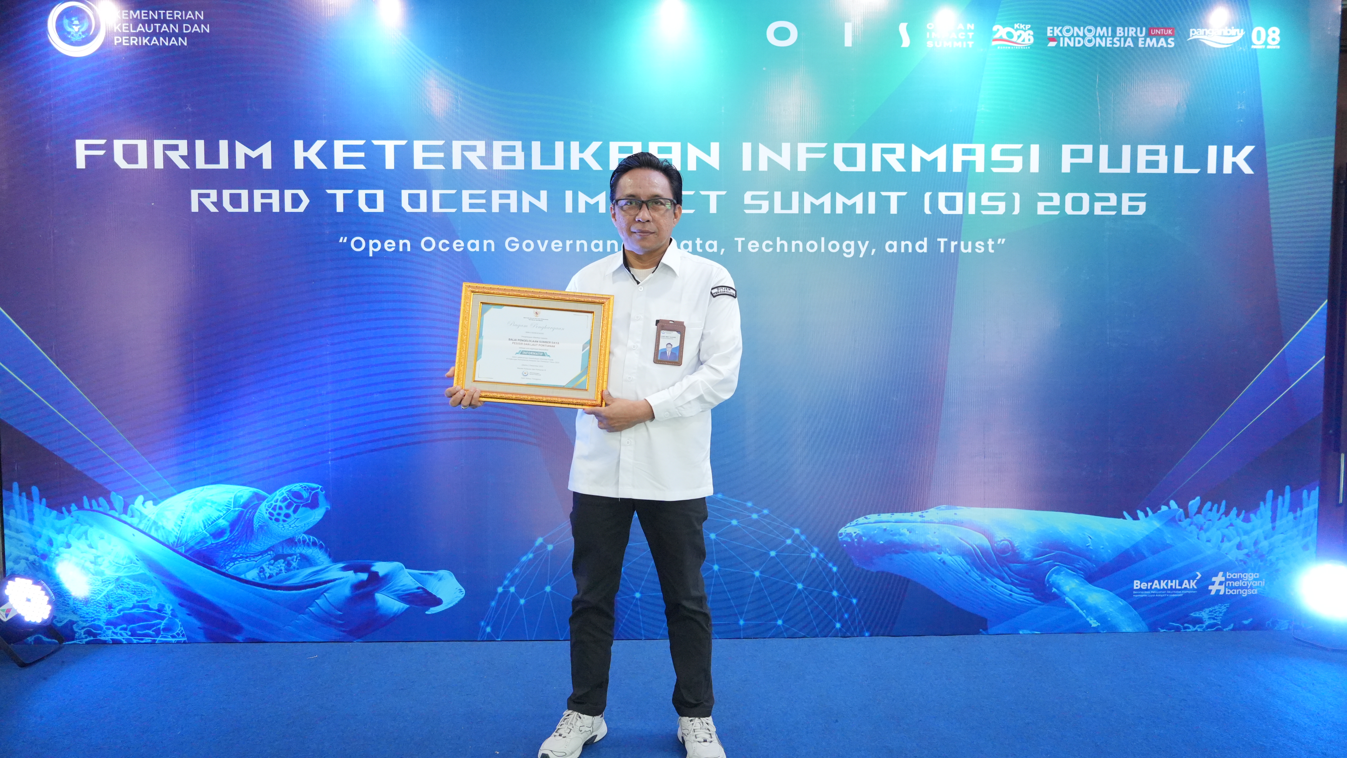 Anugerah Keterbukaan Informasi Publik dan Talkshow Road to Ocean Impact Summit (OIS) 2026
