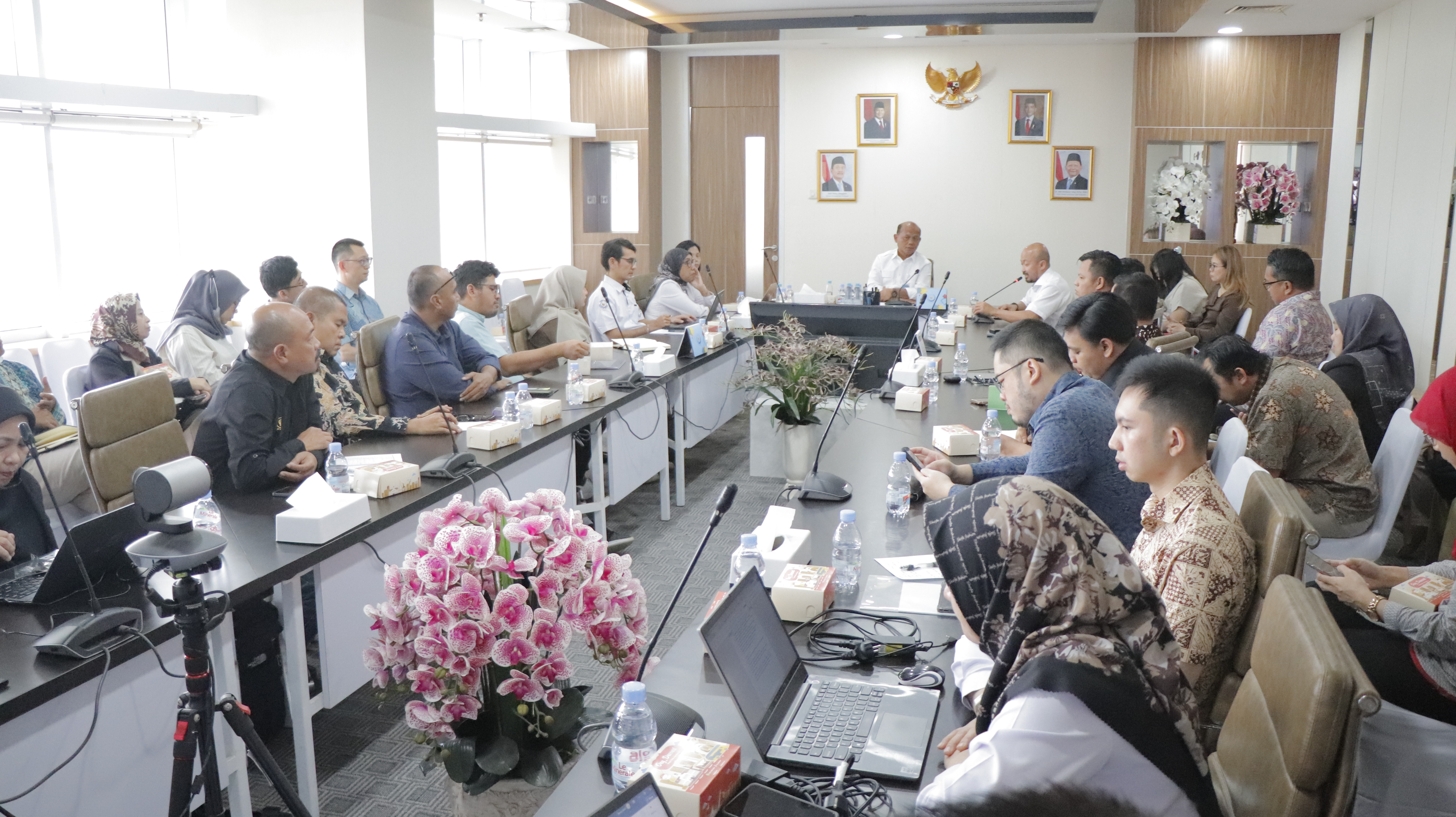 Audiensi dengan Pelaku Usaha Pakan Ikan
